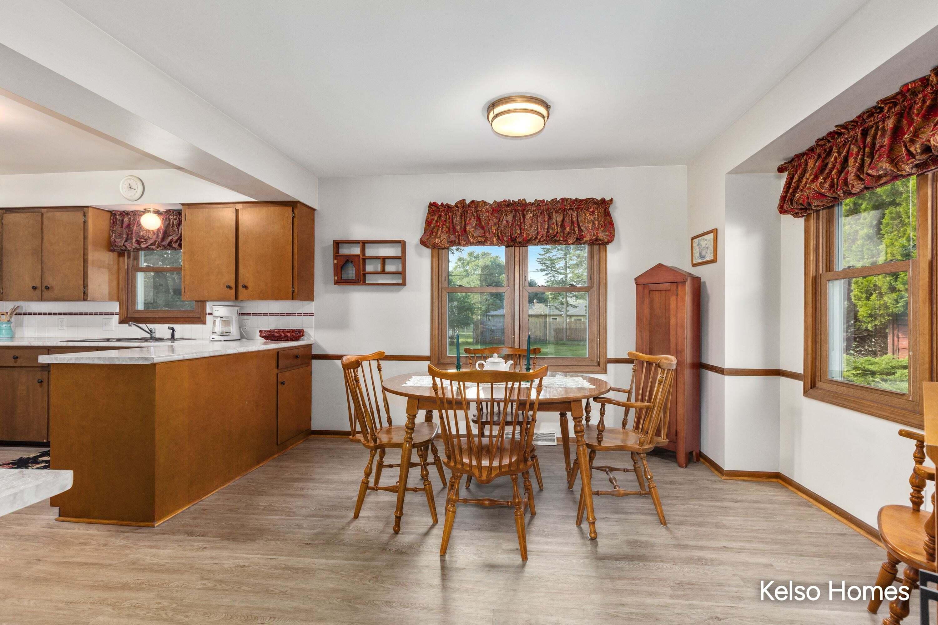 1704 Millbank Street SE Grand Rapids MI 49508