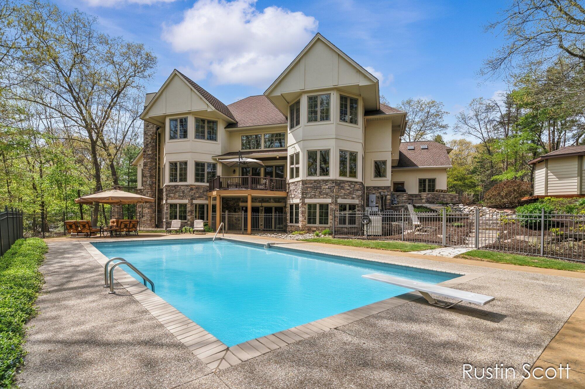 4410 Mystic Ridge Court NE Grand Rapids MI 49525