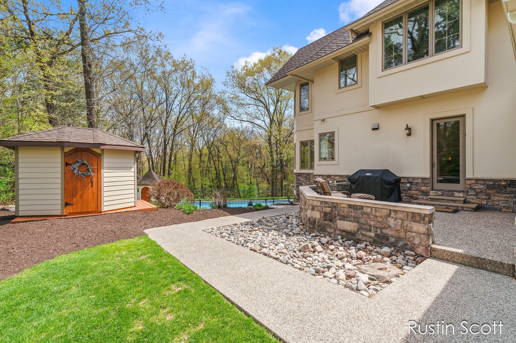 4410 Mystic Ridge Court NE Grand Rapids MI 49525