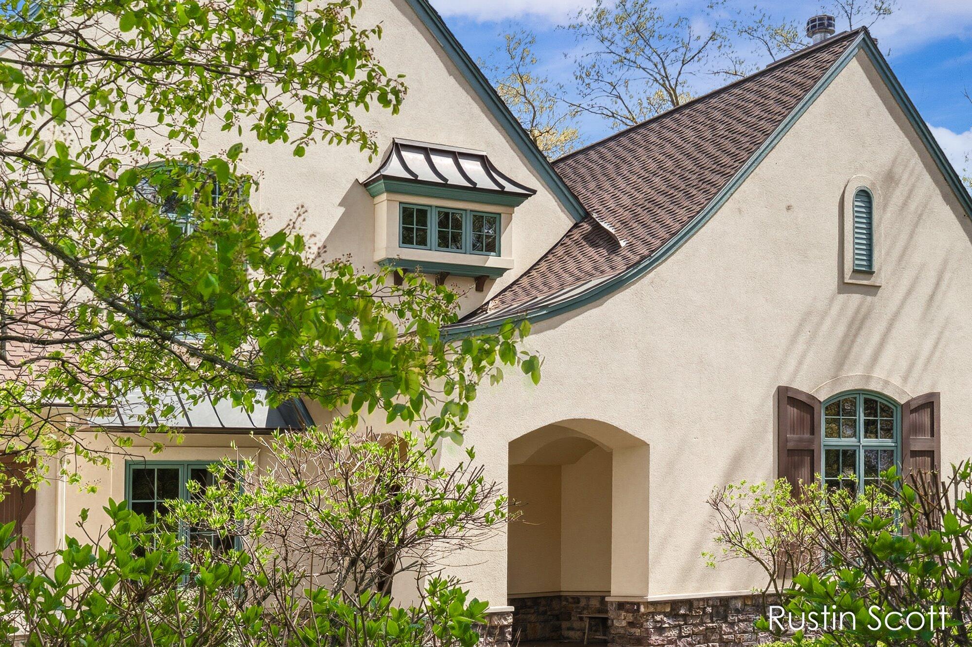 4410 Mystic Ridge Court NE Grand Rapids MI 49525