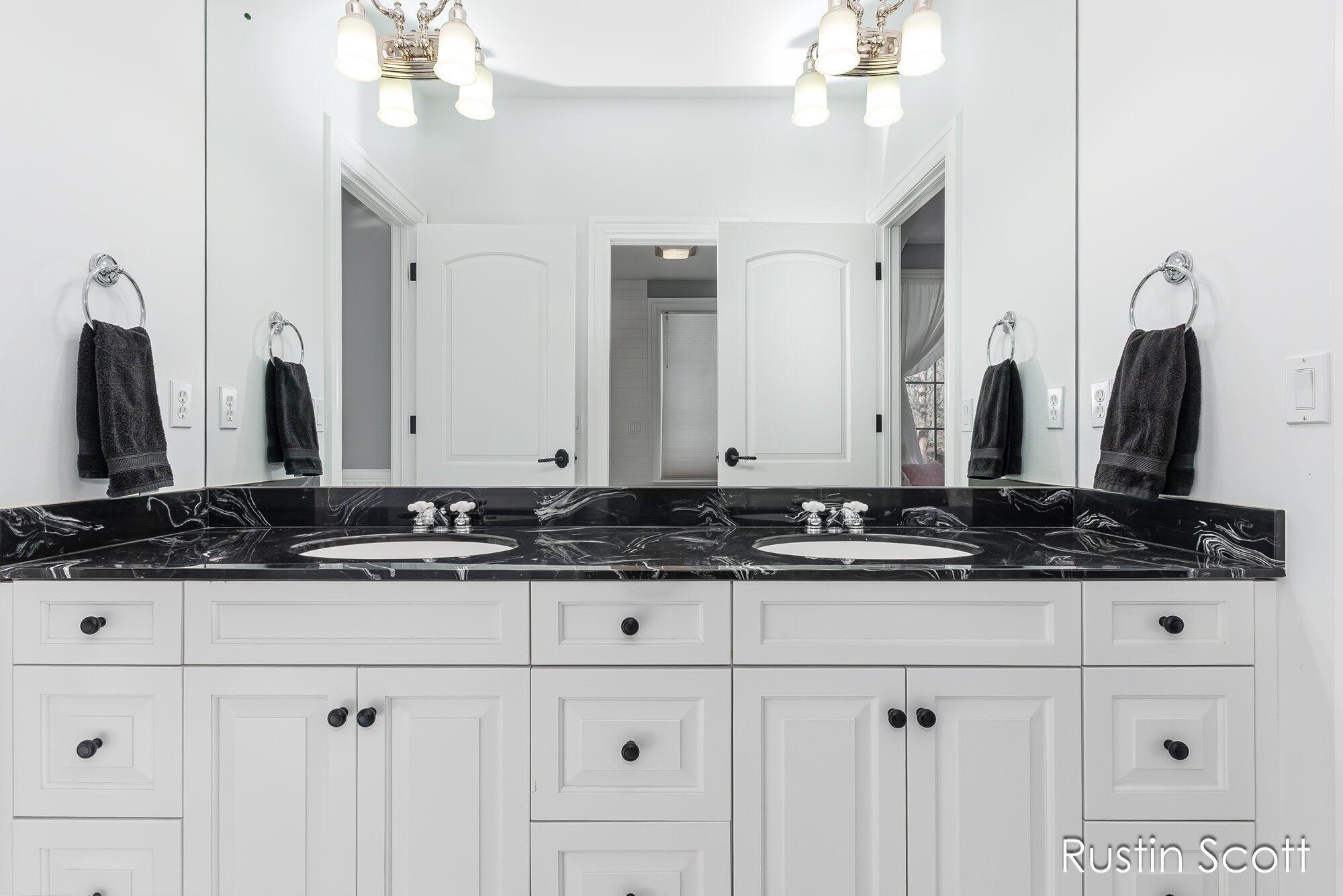 4410 Mystic Ridge Court NE Grand Rapids MI 49525