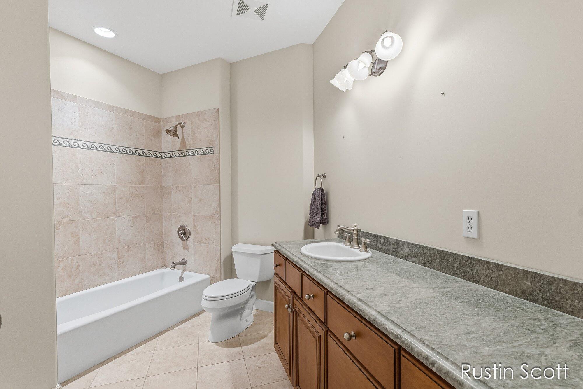 4410 Mystic Ridge Court NE Grand Rapids MI 49525