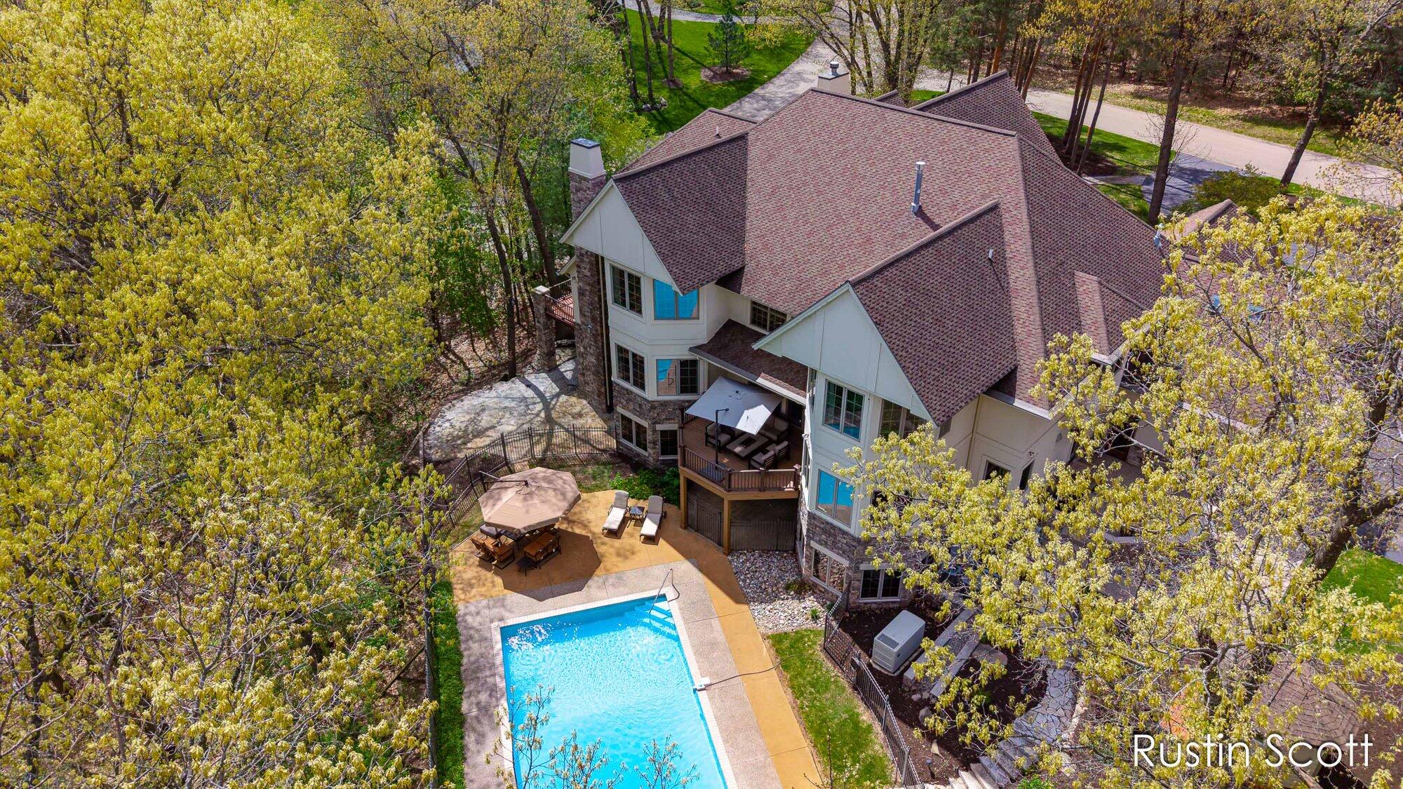 4410 Mystic Ridge Court NE Grand Rapids MI 49525