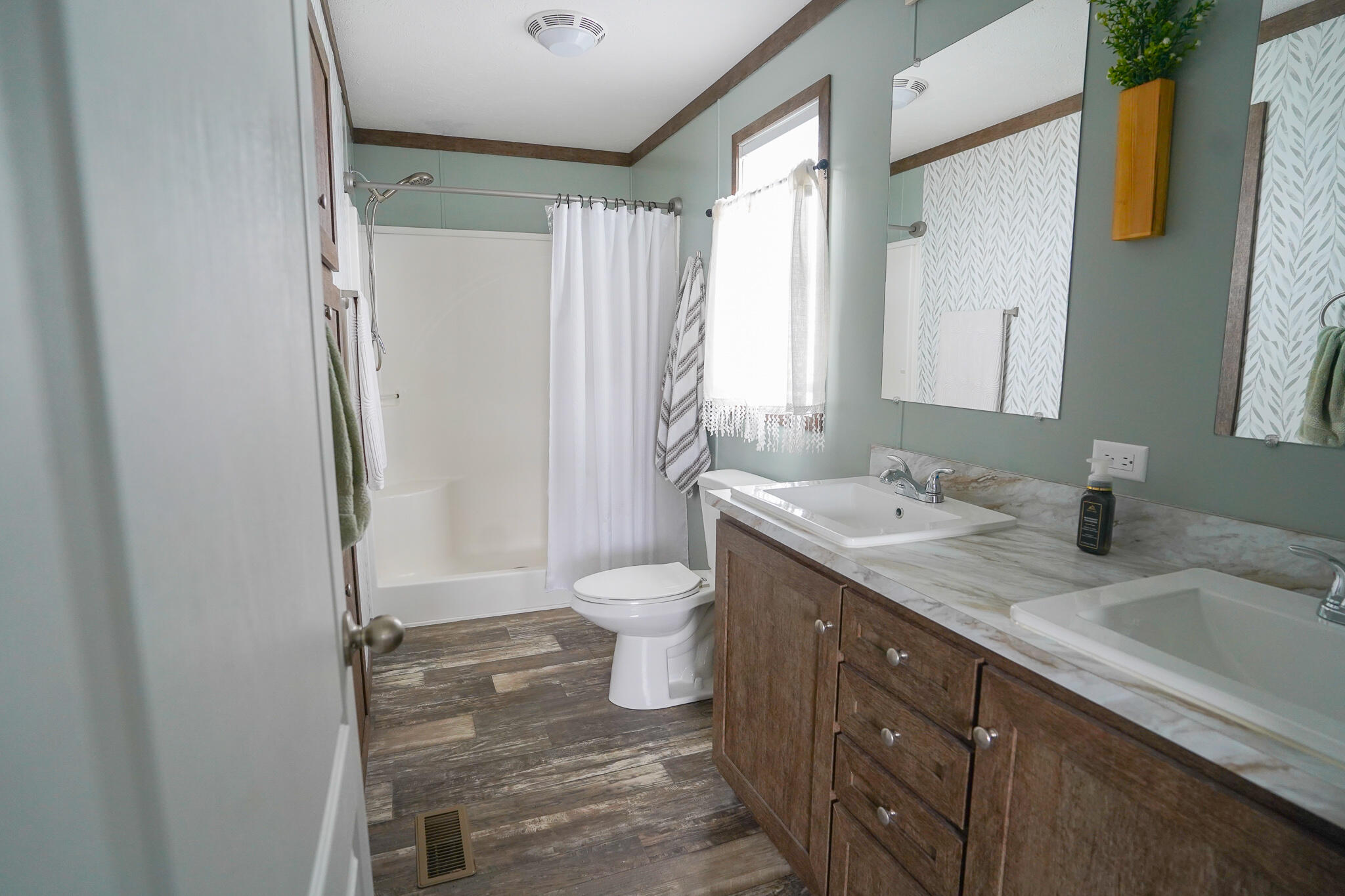 107 Gardens Boulevard NW Grand Rapids MI 49534