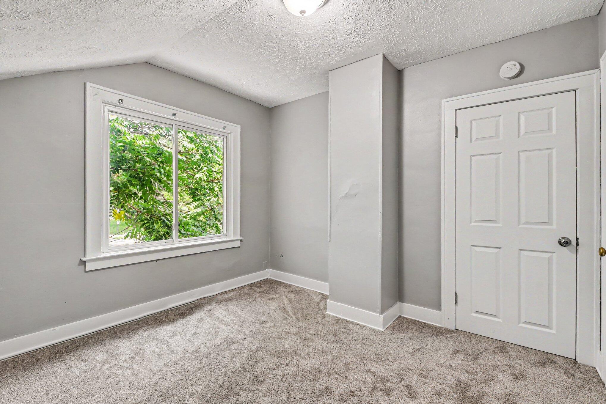 1735 Kalamazoo Avenue SE Grand Rapids MI 49507