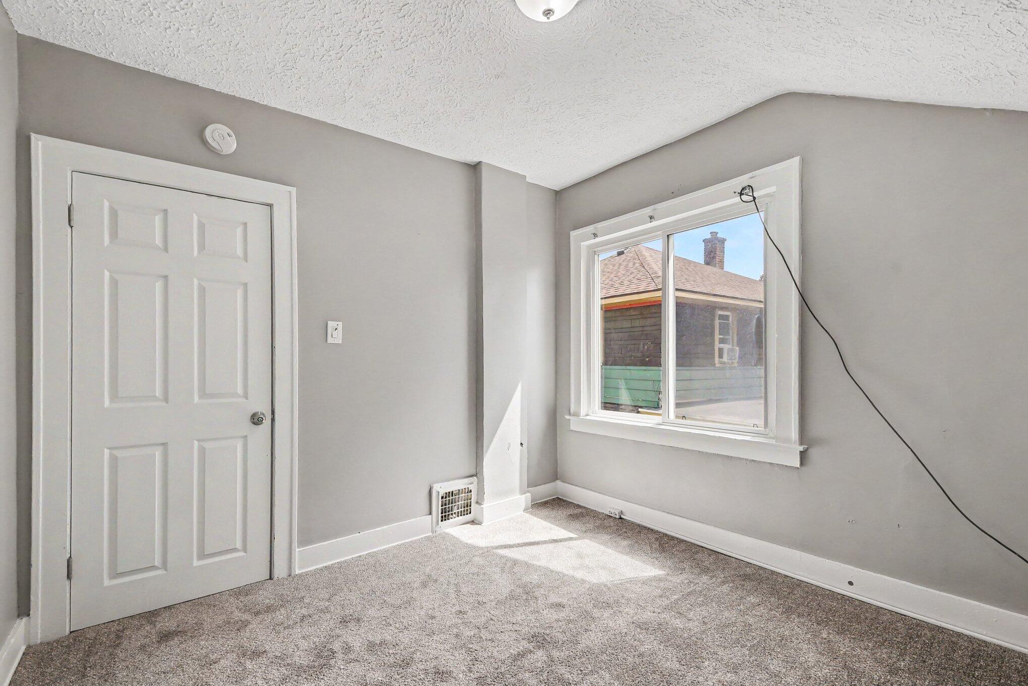 1735 Kalamazoo Avenue SE Grand Rapids MI 49507