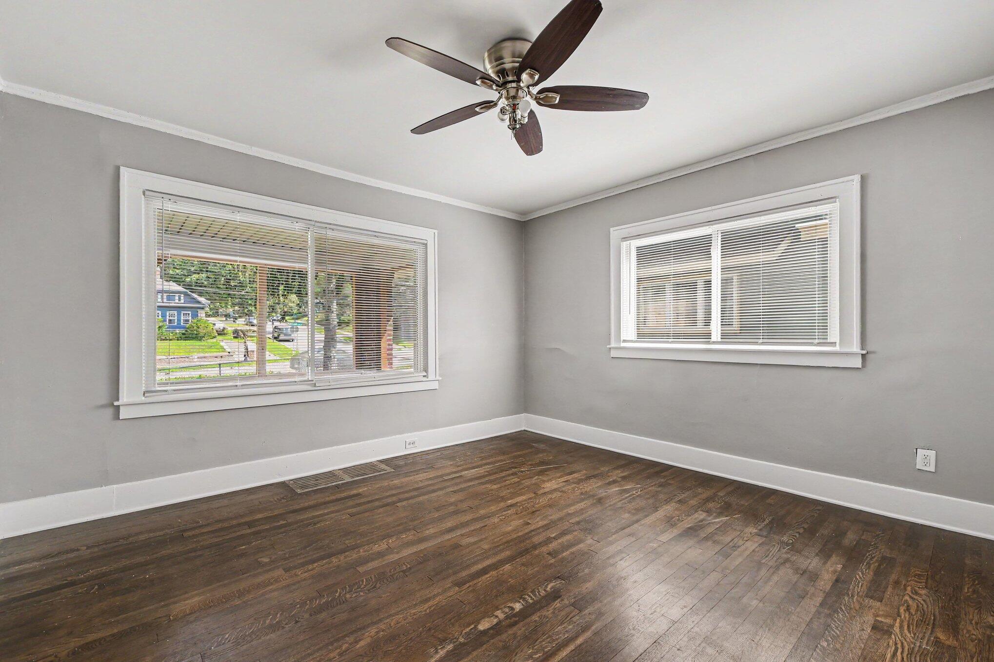 1735 Kalamazoo Avenue SE Grand Rapids MI 49507