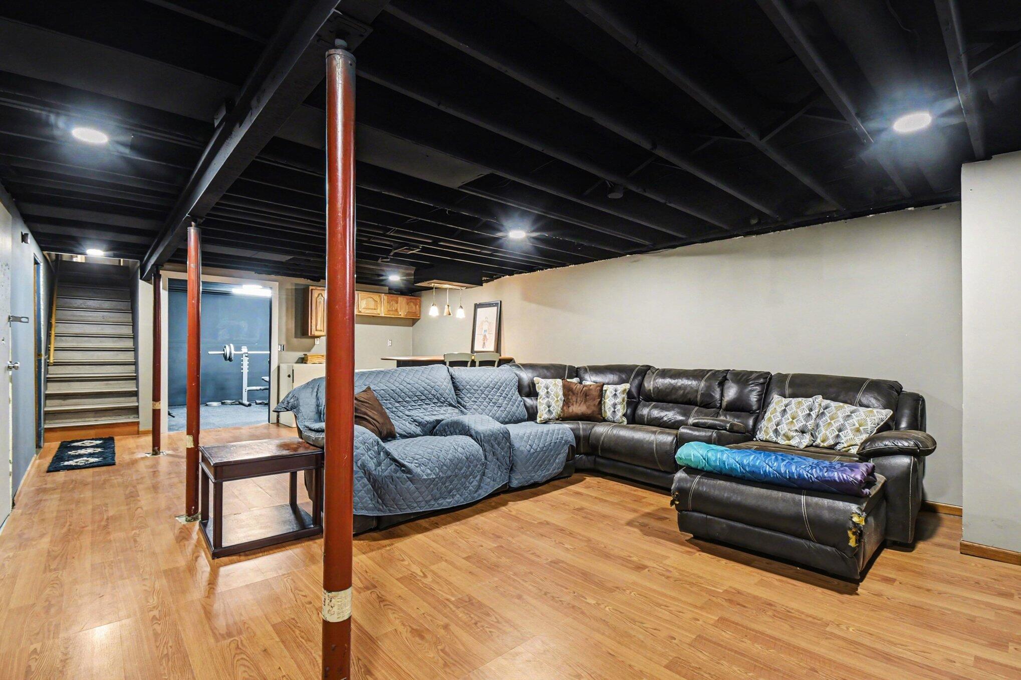 4327 Rezen Court NE Rockford MI 49341