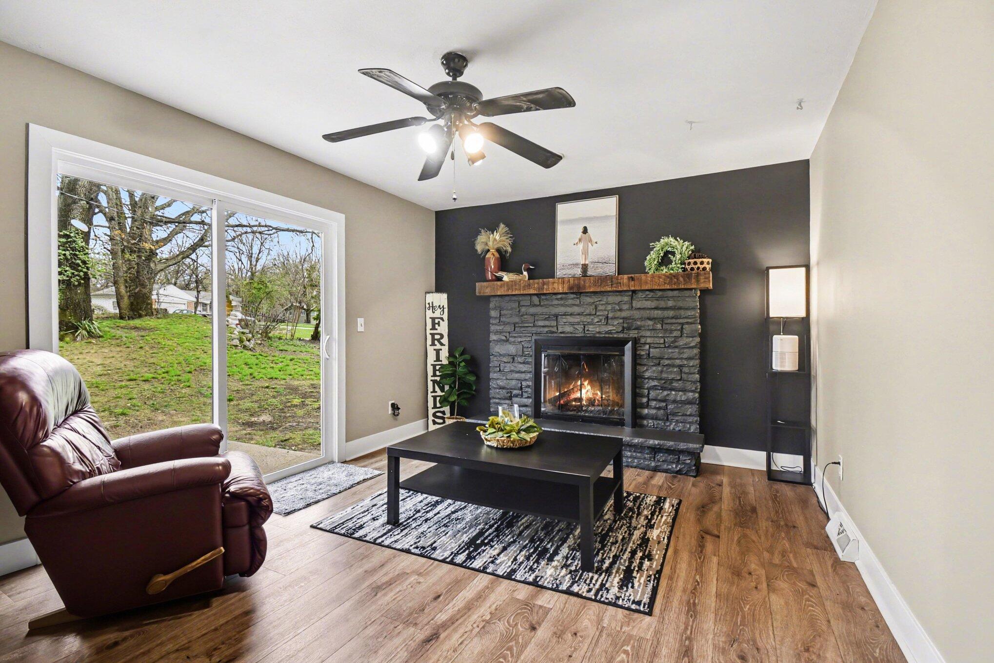 4327 Rezen Court NE Rockford MI 49341