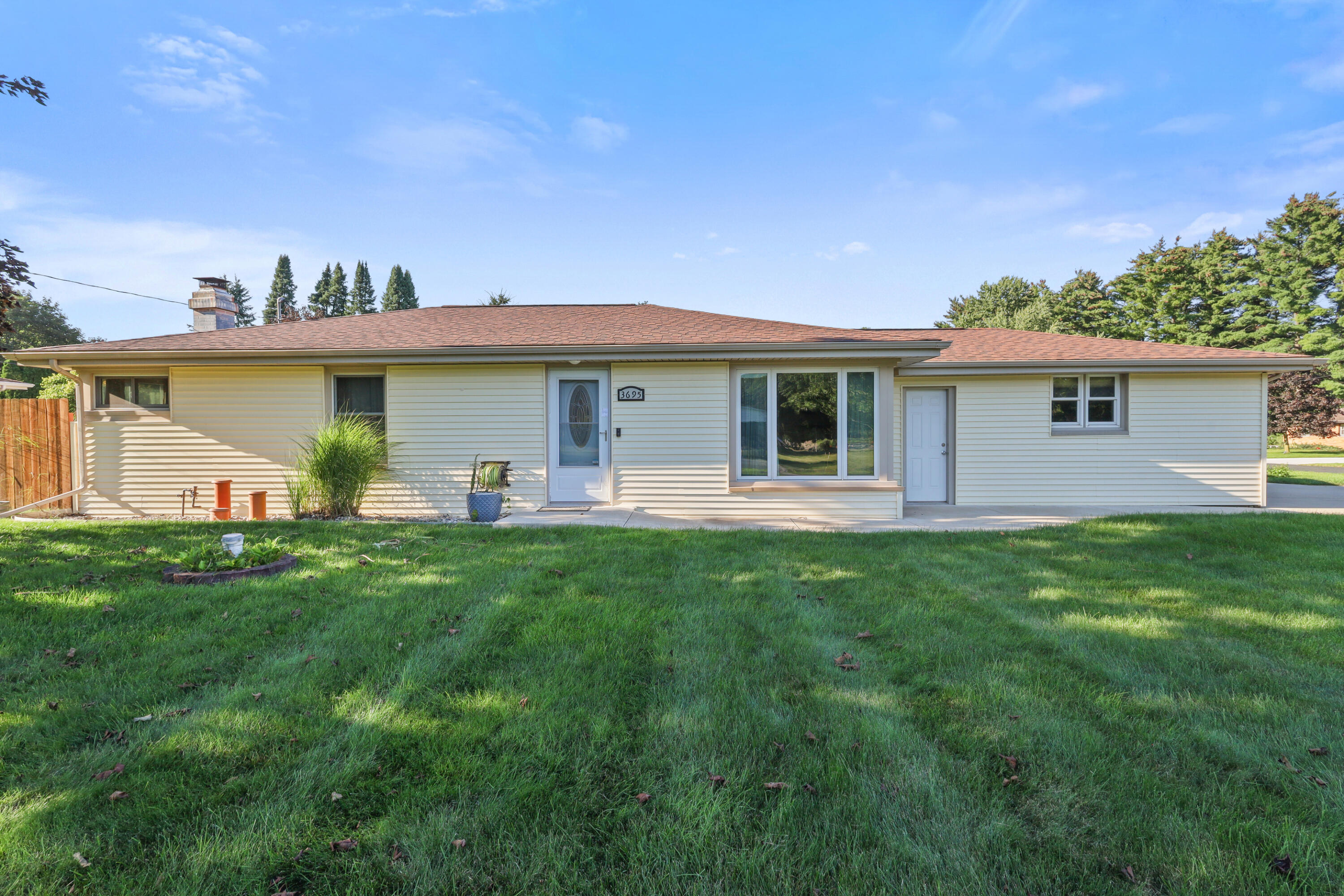 3695 Pinto Road Kalamazoo MI 49004