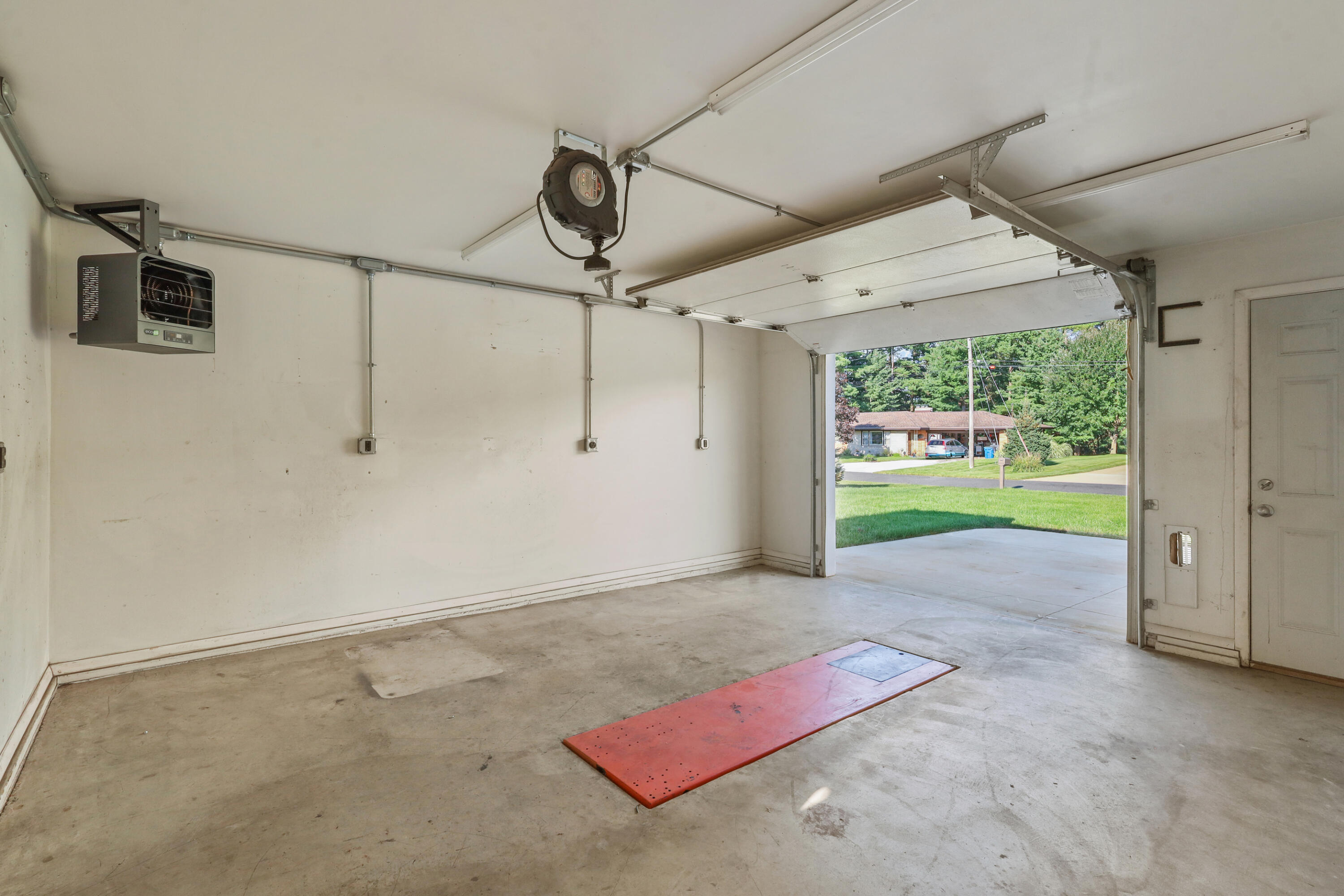 3695 Pinto Road Kalamazoo MI 49004