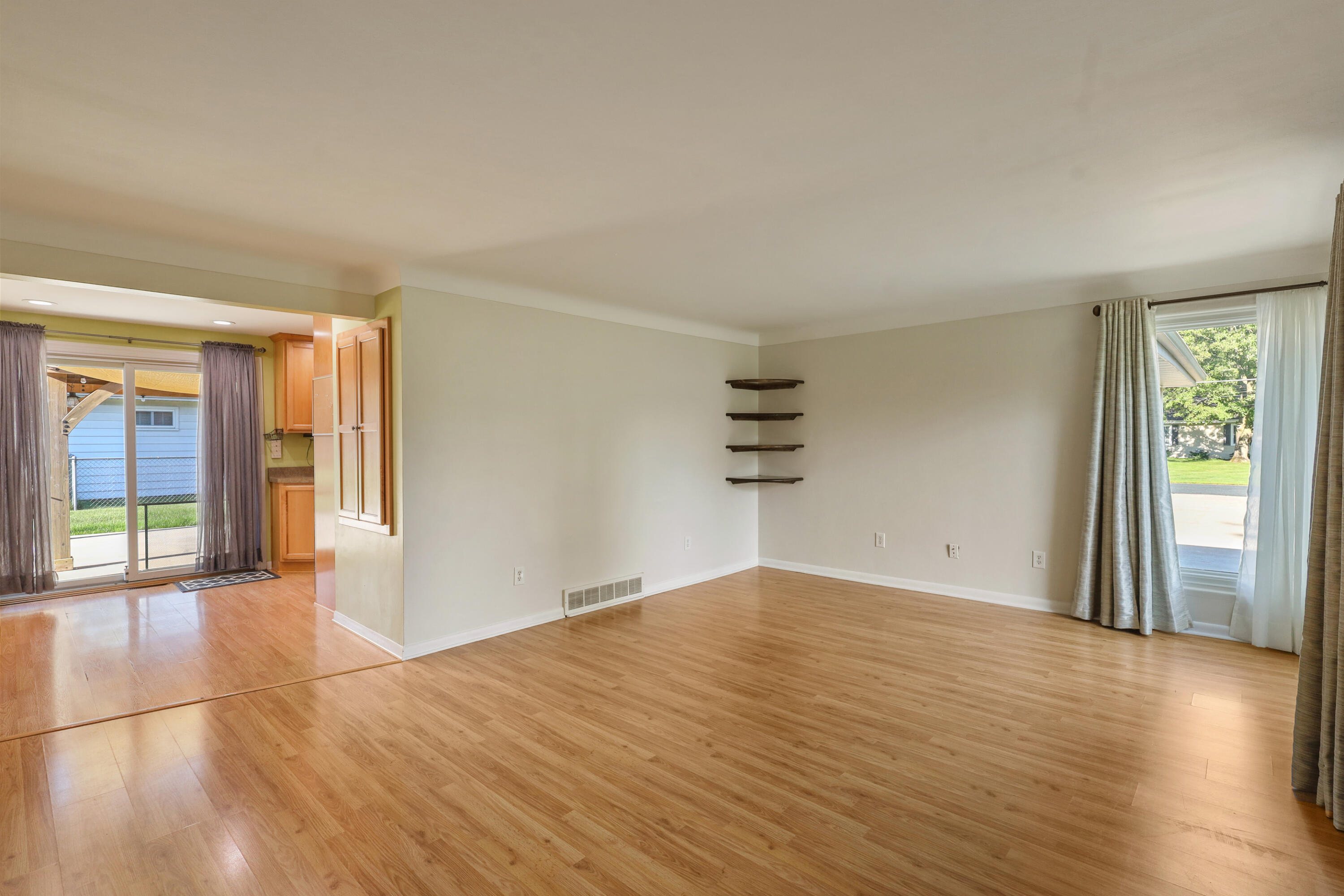 3695 Pinto Road Kalamazoo MI 49004