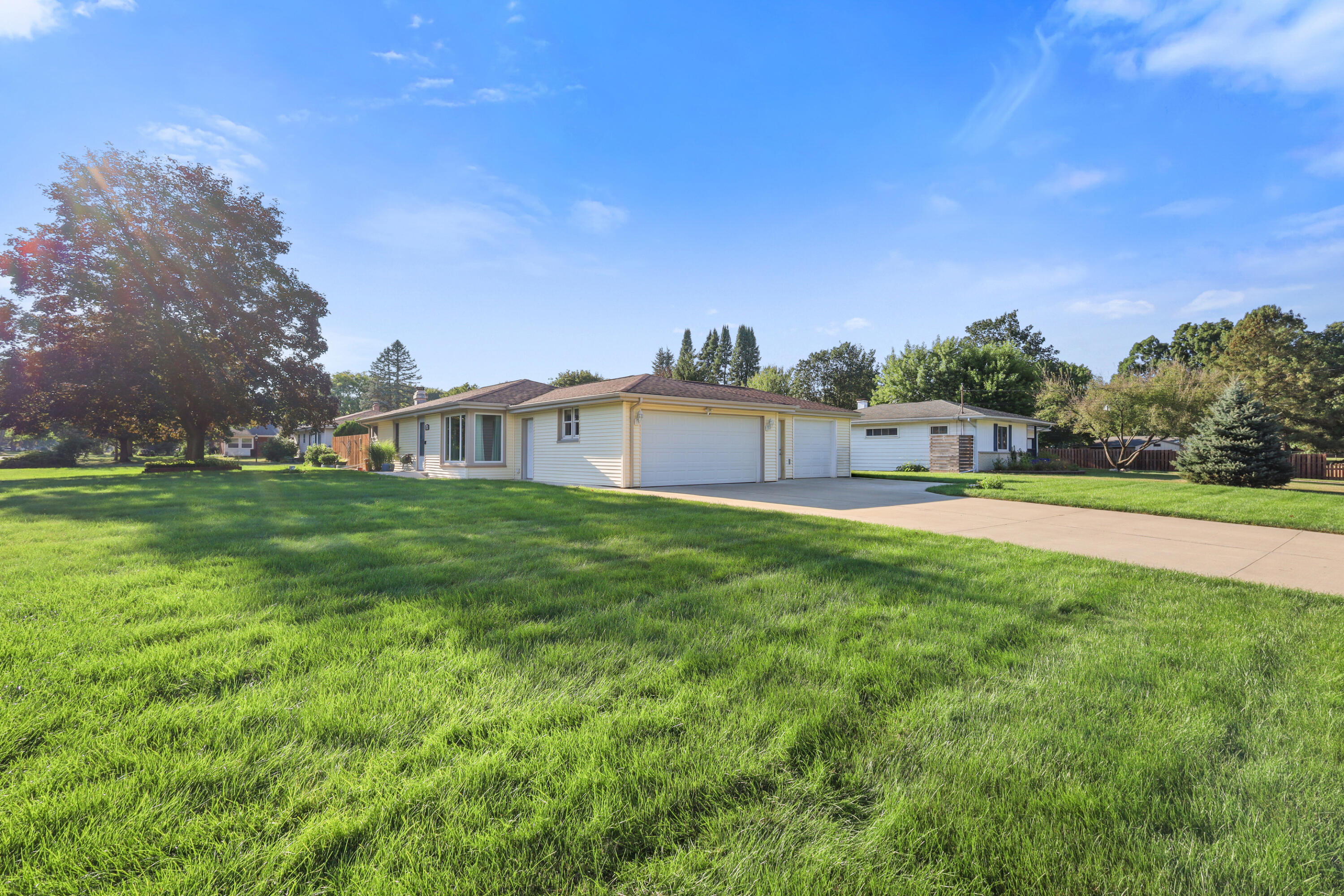 3695 Pinto Road Kalamazoo MI 49004