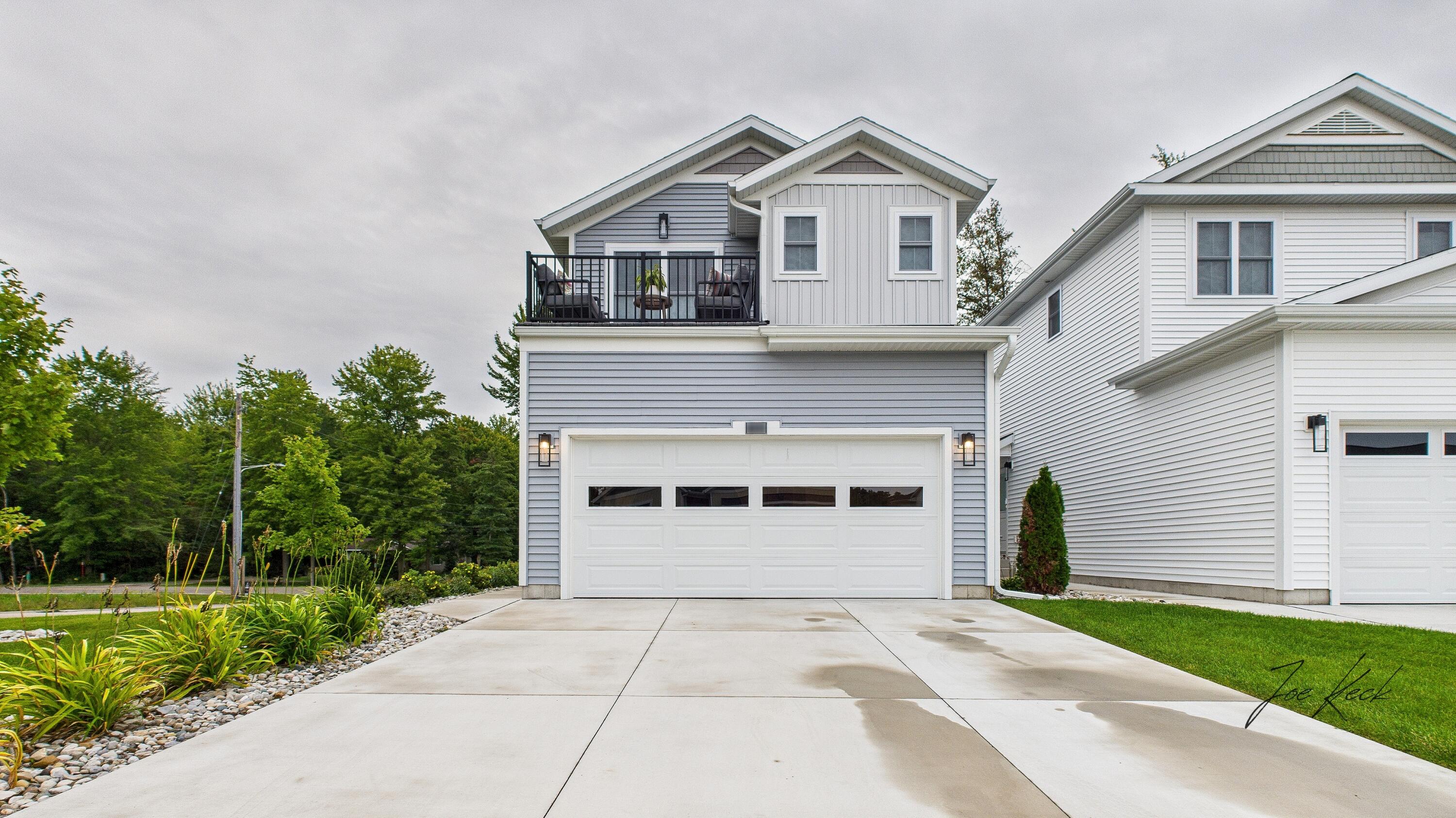 7230 Atwater Drive Norton Shores MI 49456