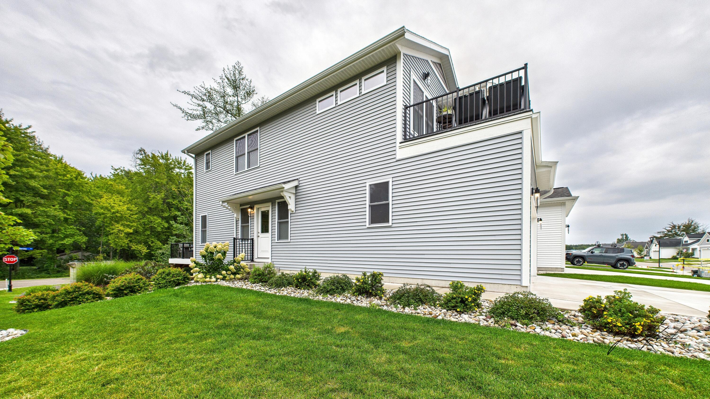7230 Atwater Drive Norton Shores MI 49456