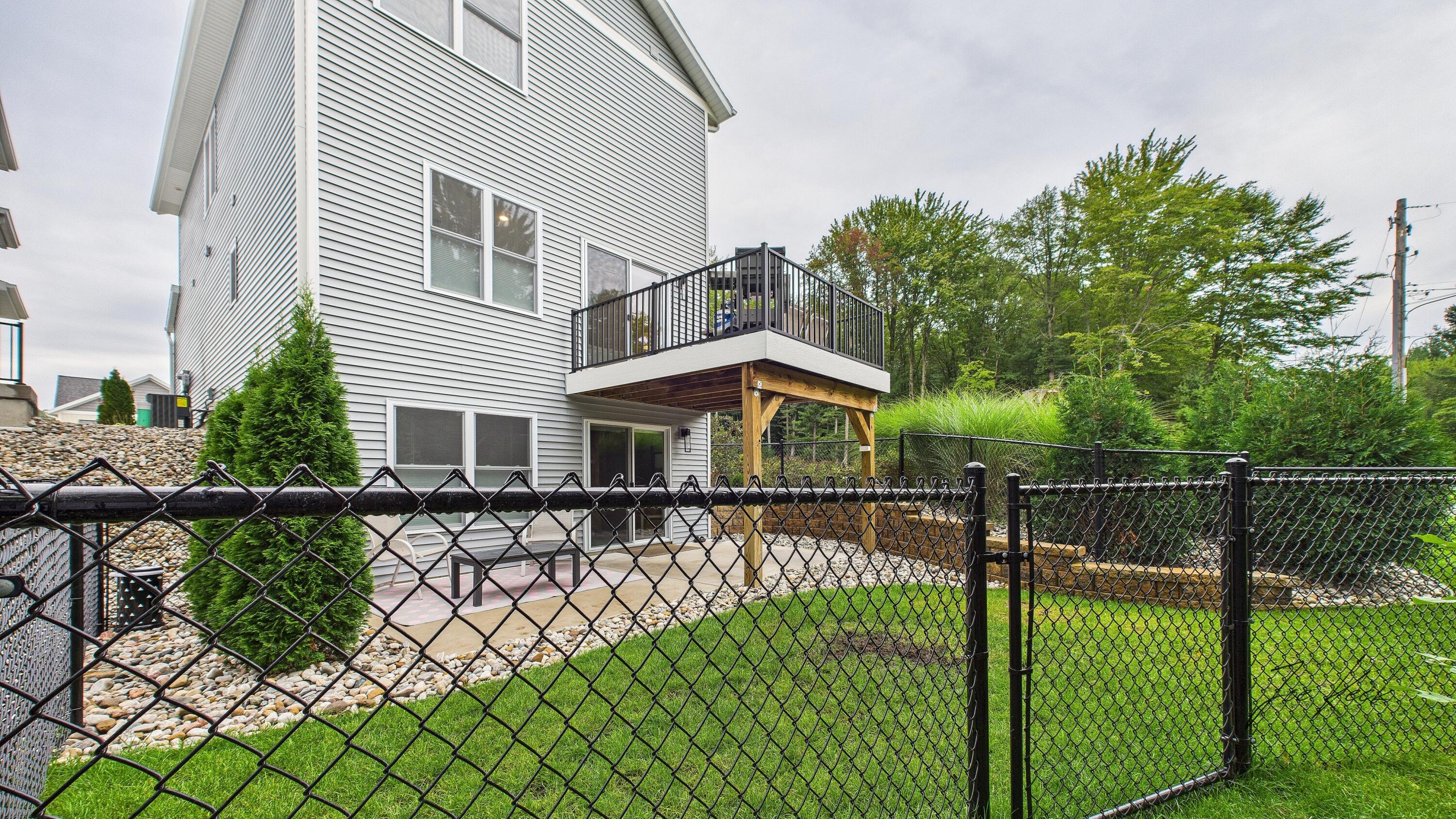 7230 Atwater Drive Norton Shores MI 49456