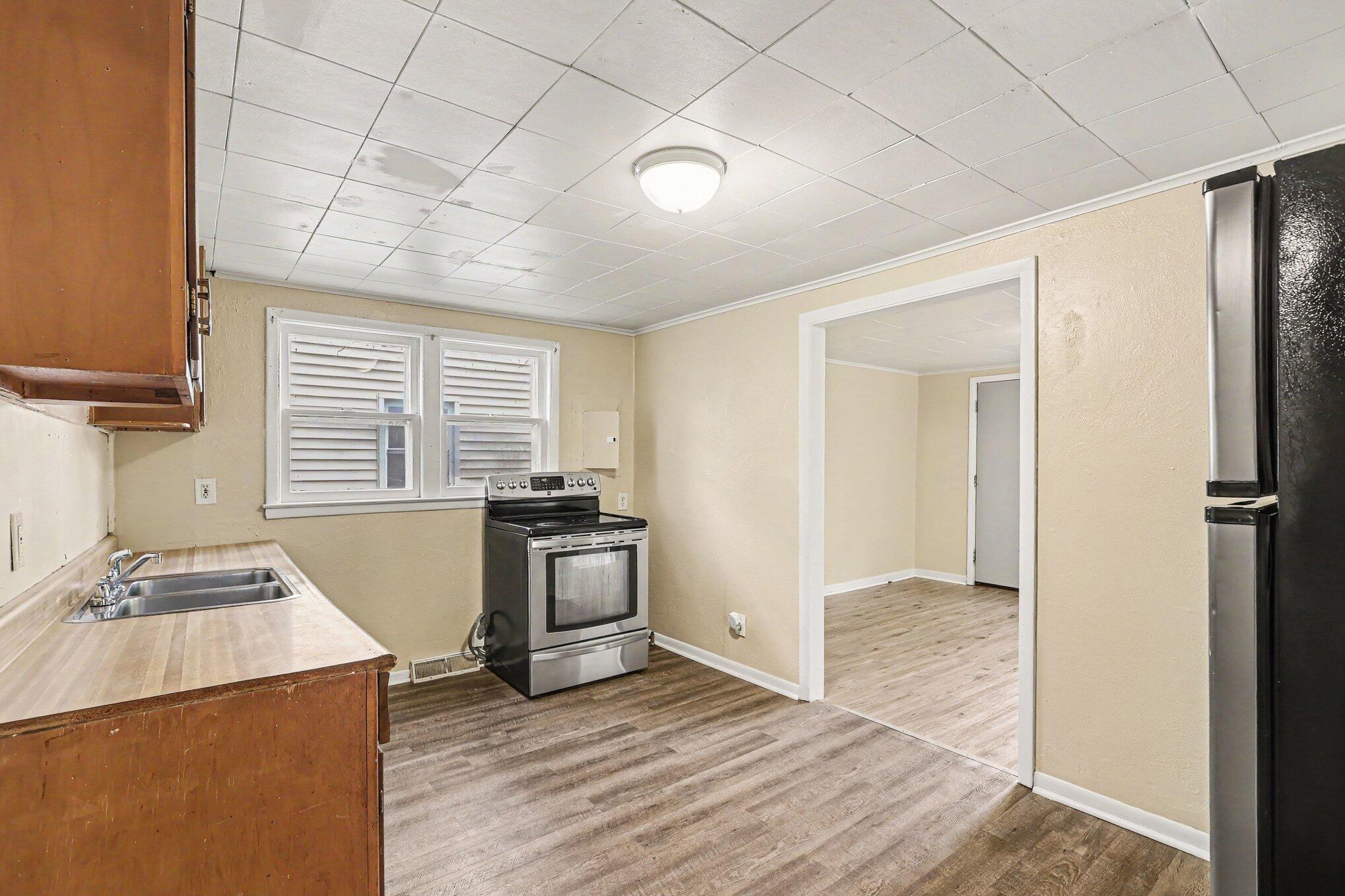 2337 Philo Avenue Muskegon MI 49441