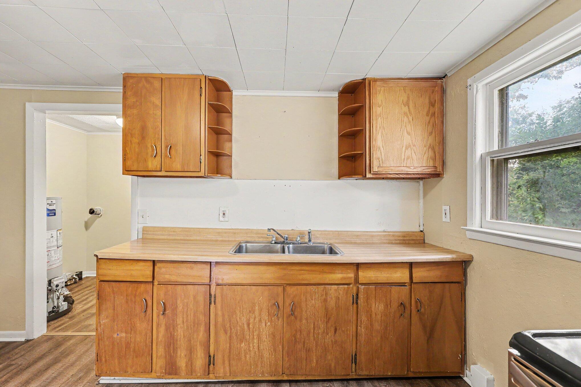 2337 Philo Avenue Muskegon MI 49441