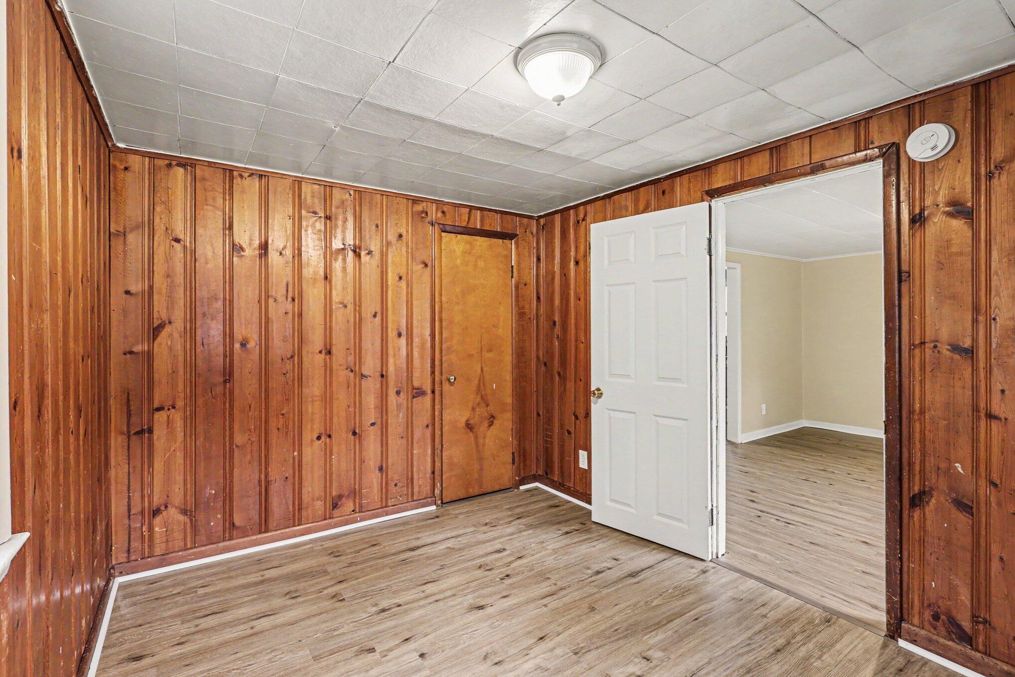 2337 Philo Avenue Muskegon MI 49441