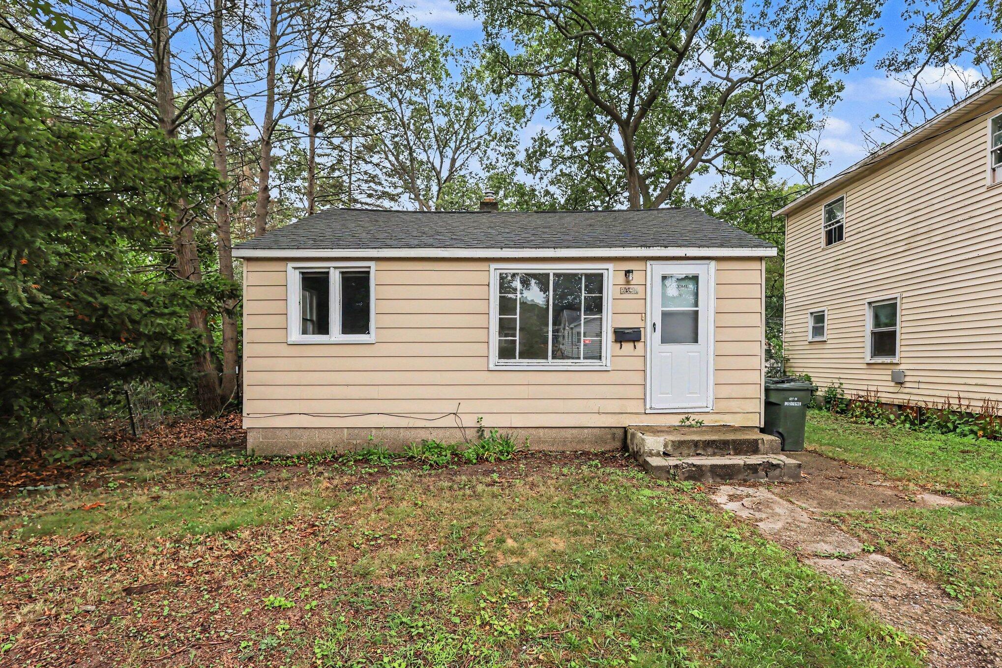 2337 Philo Avenue Muskegon MI 49441