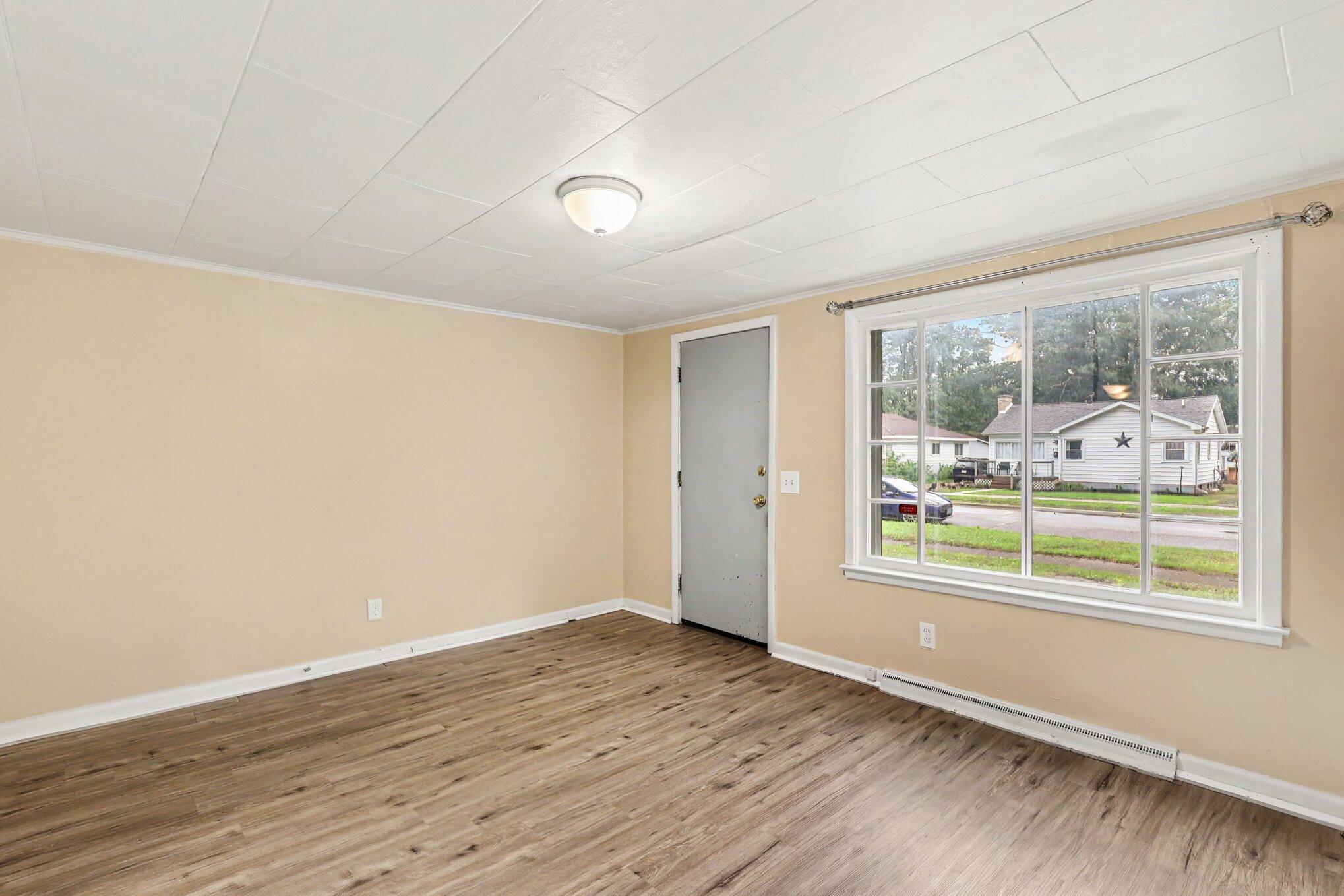 2337 Philo Avenue Muskegon MI 49441