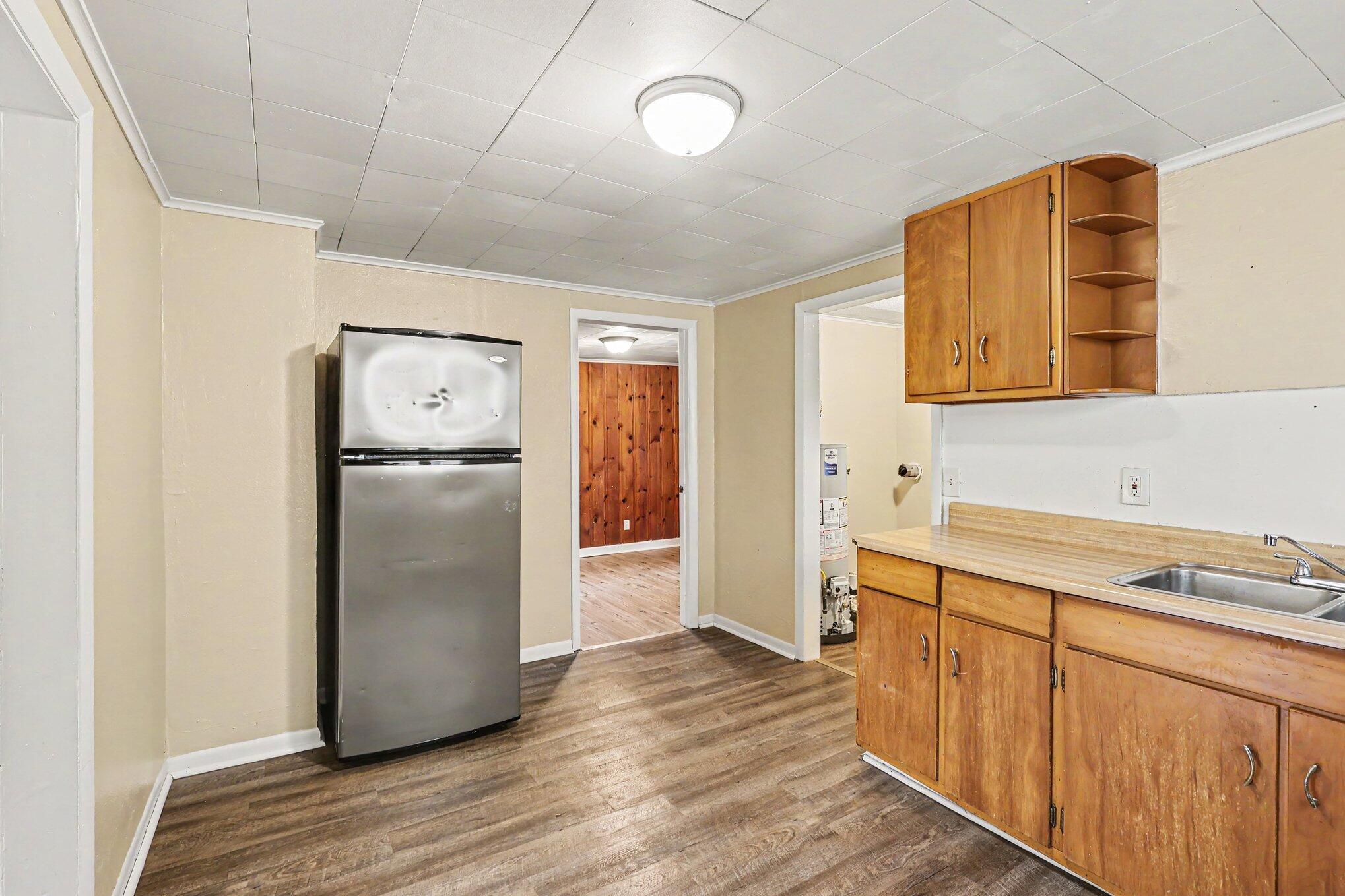 2337 Philo Avenue Muskegon MI 49441