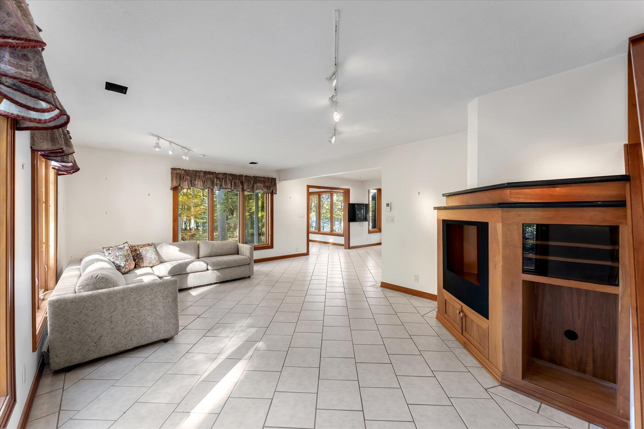 7792 Thornapple Bayou Drive SE Grand Rapids MI 49512