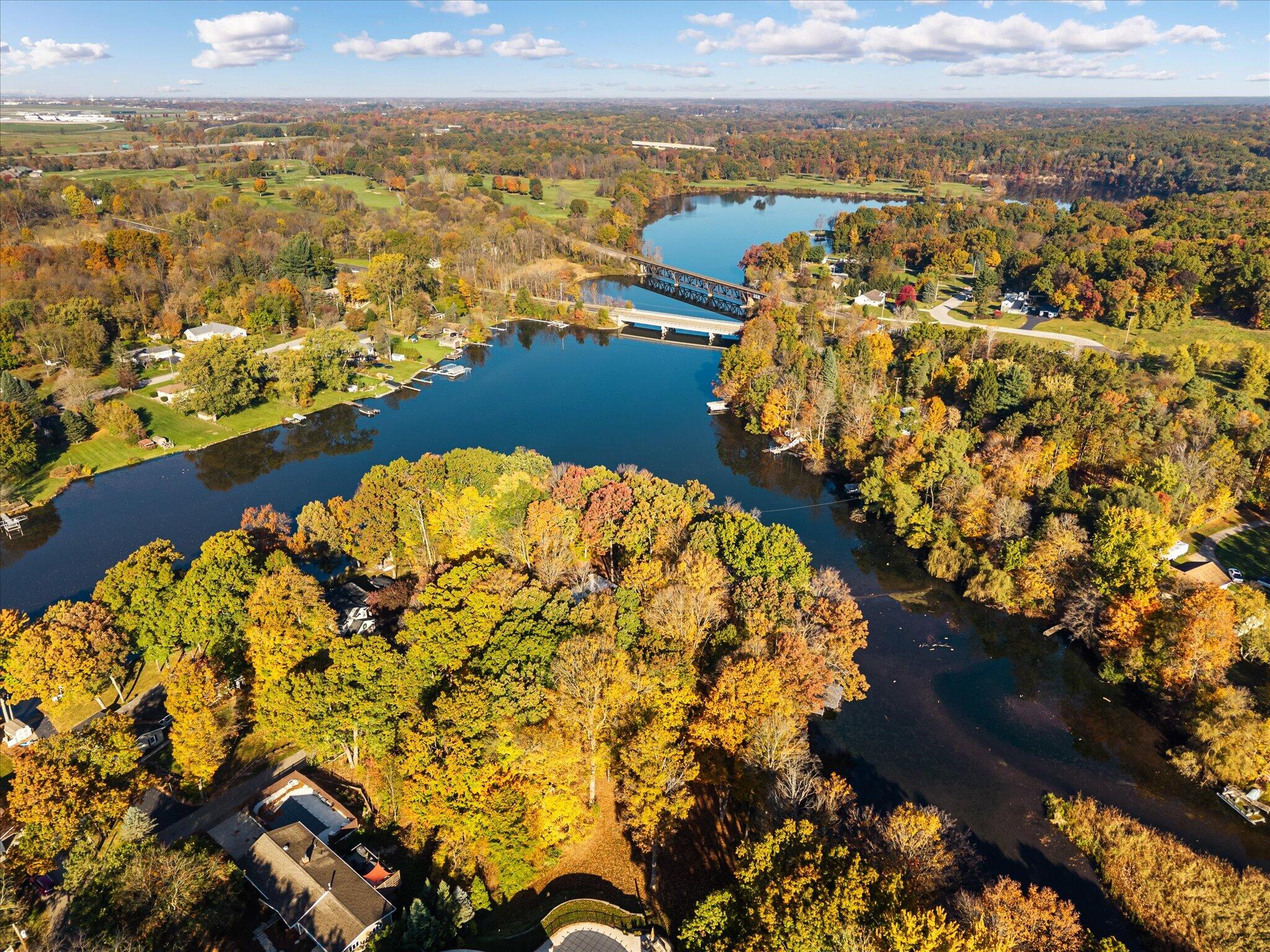 7792 Thornapple Bayou Drive SE Grand Rapids MI 49512