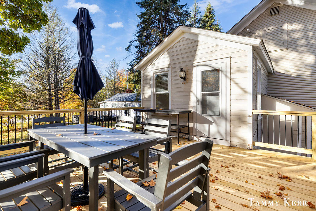 445 S Maple Street Saugatuck MI 49453