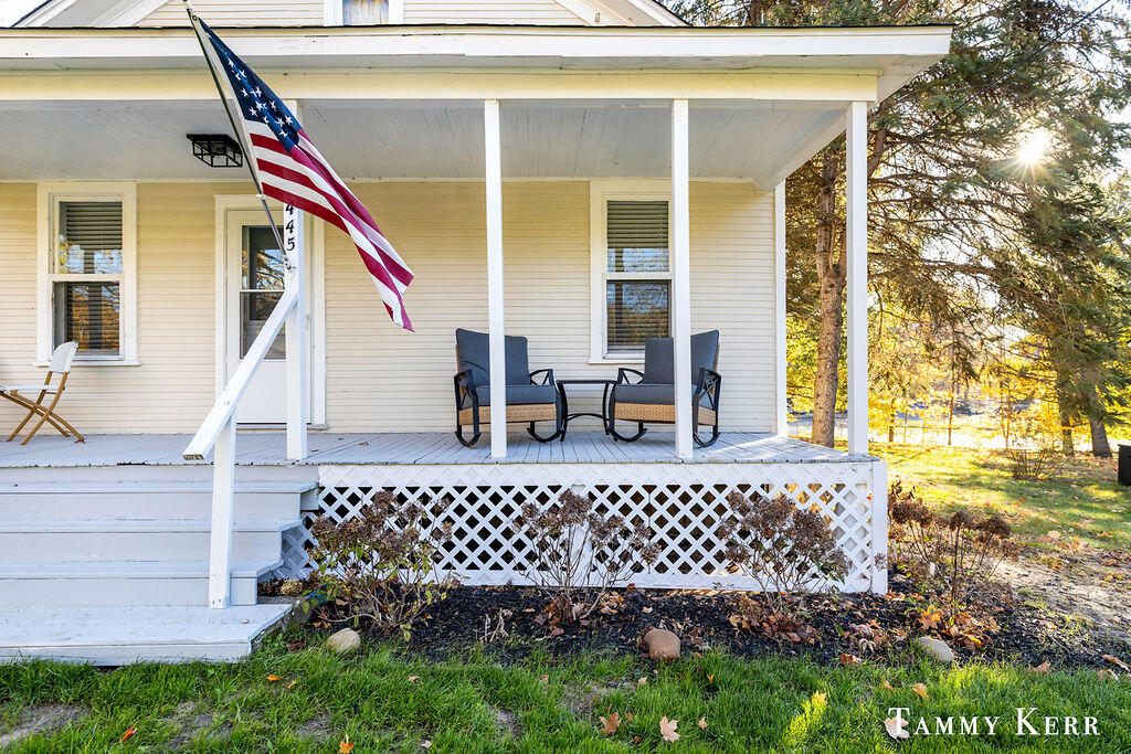 445 S Maple Street Saugatuck MI 49453