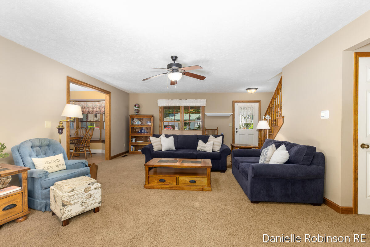 4260 Niles Avenue Holland MI 49424