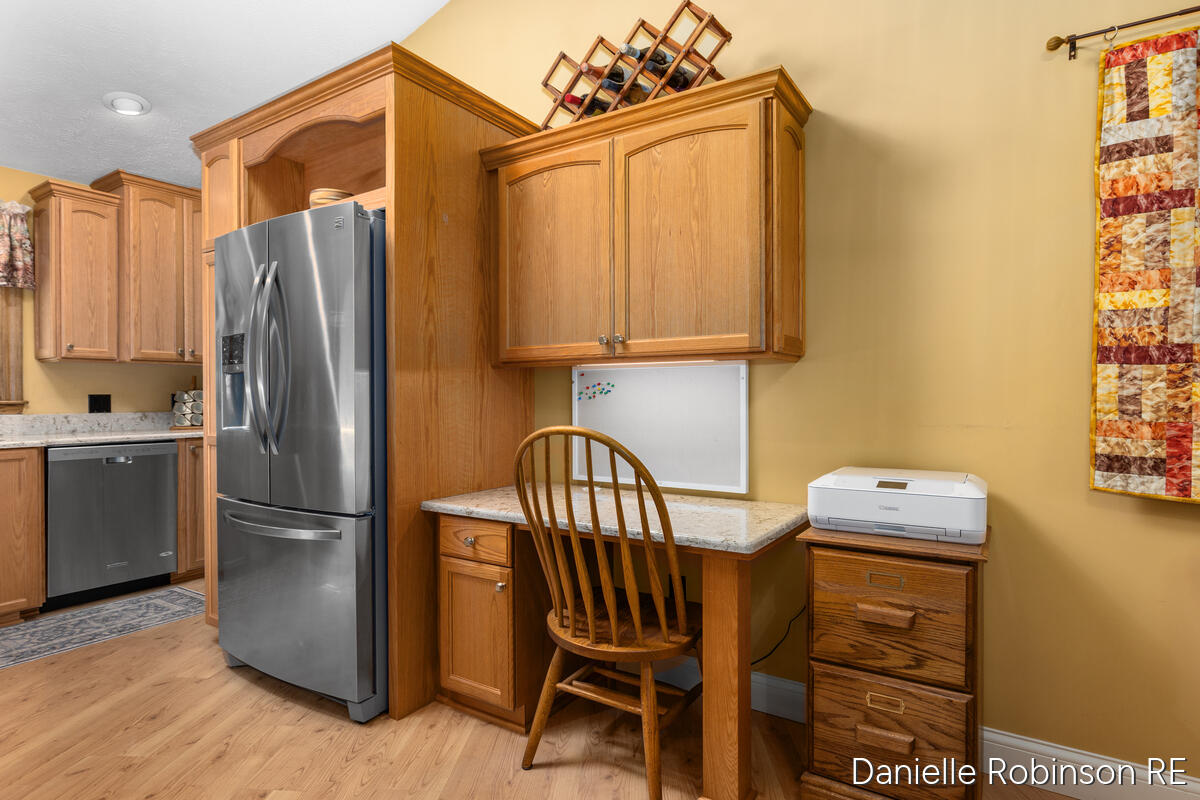 4260 Niles Avenue Holland MI 49424