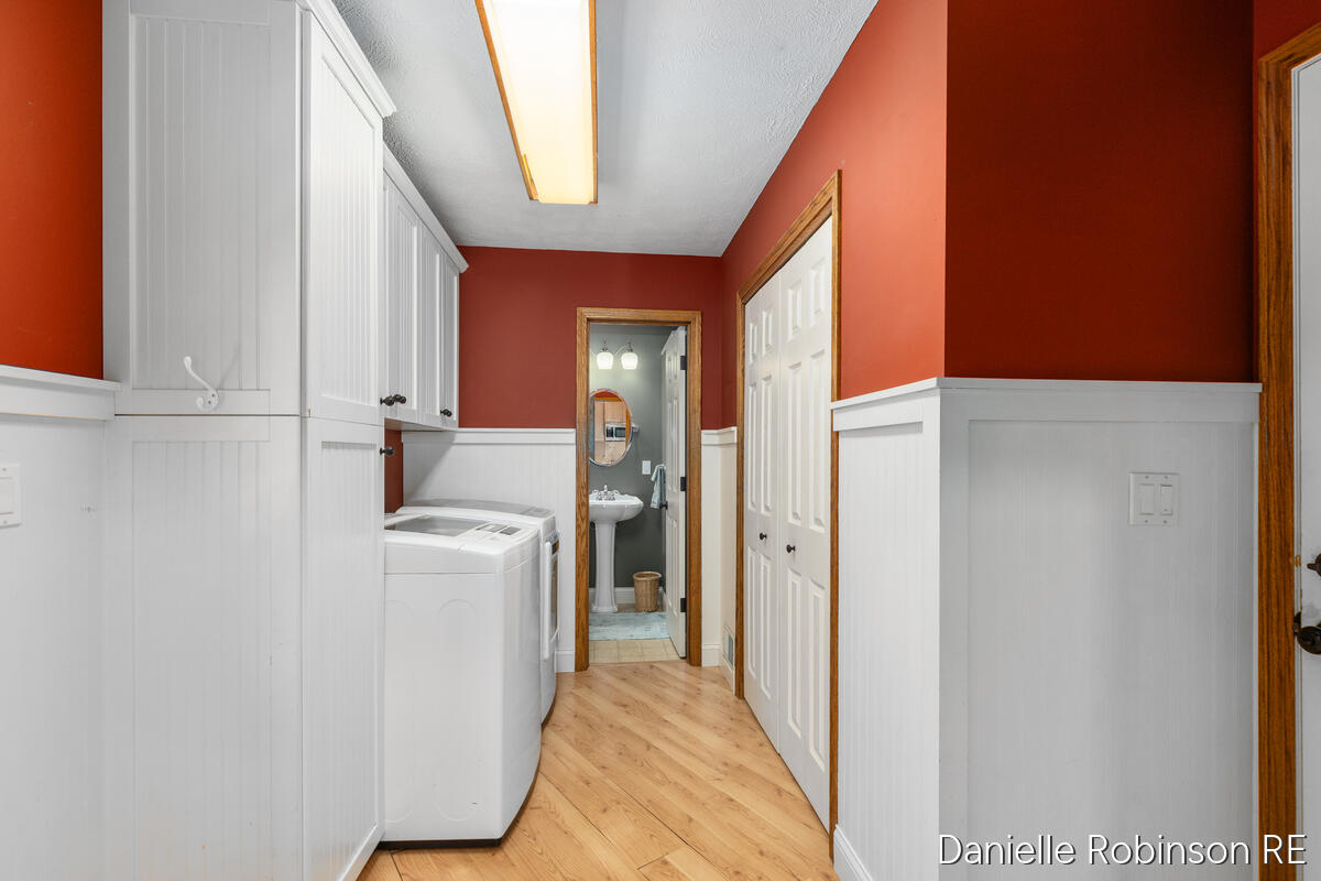 4260 Niles Avenue Holland MI 49424