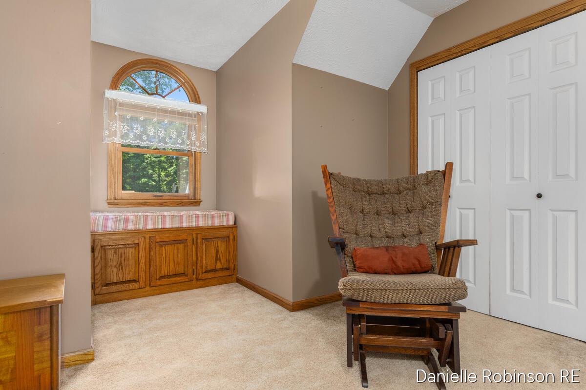 4260 Niles Avenue Holland MI 49424