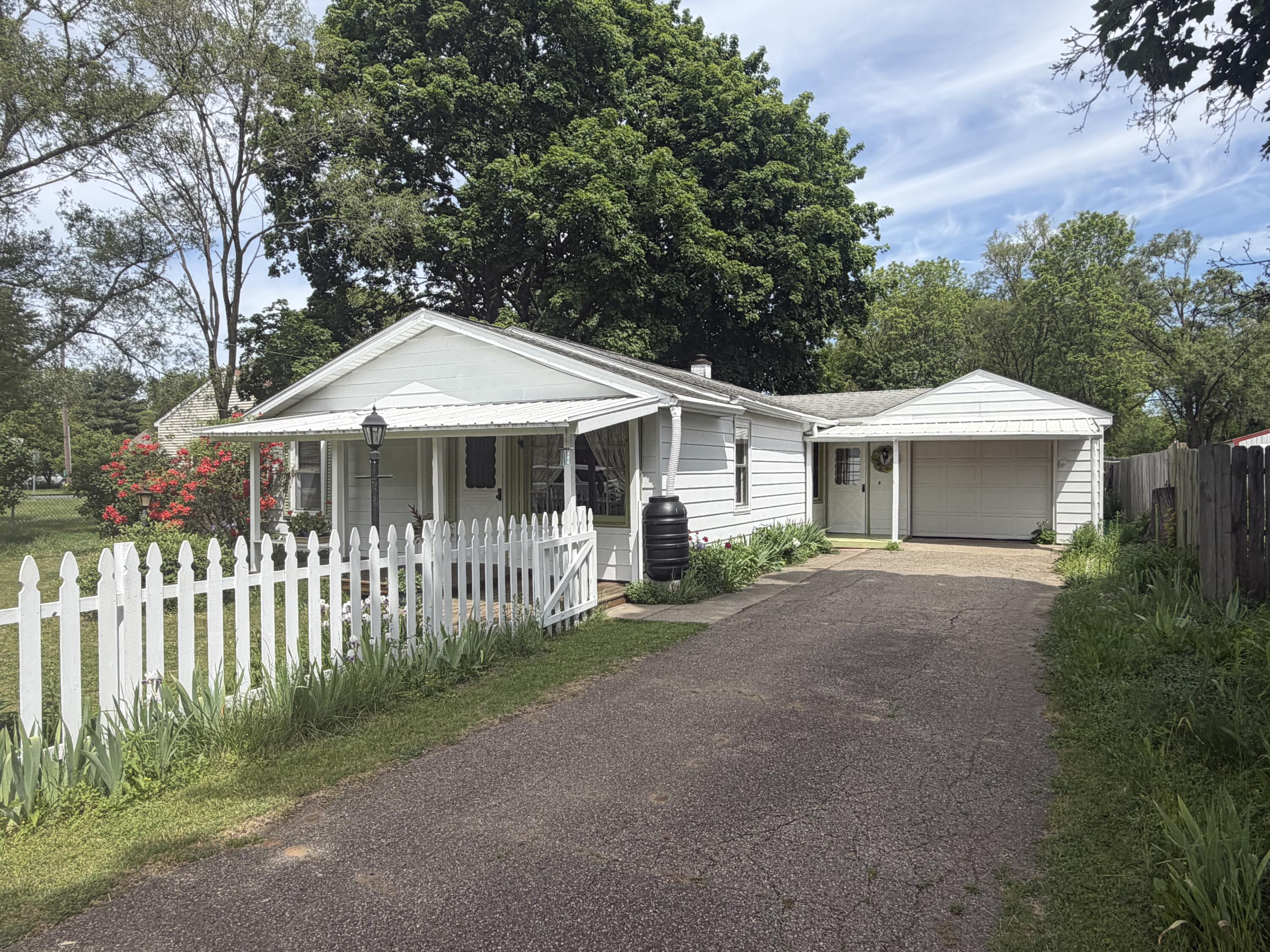 2831 Mckinley Street Kalamazoo MI 49004