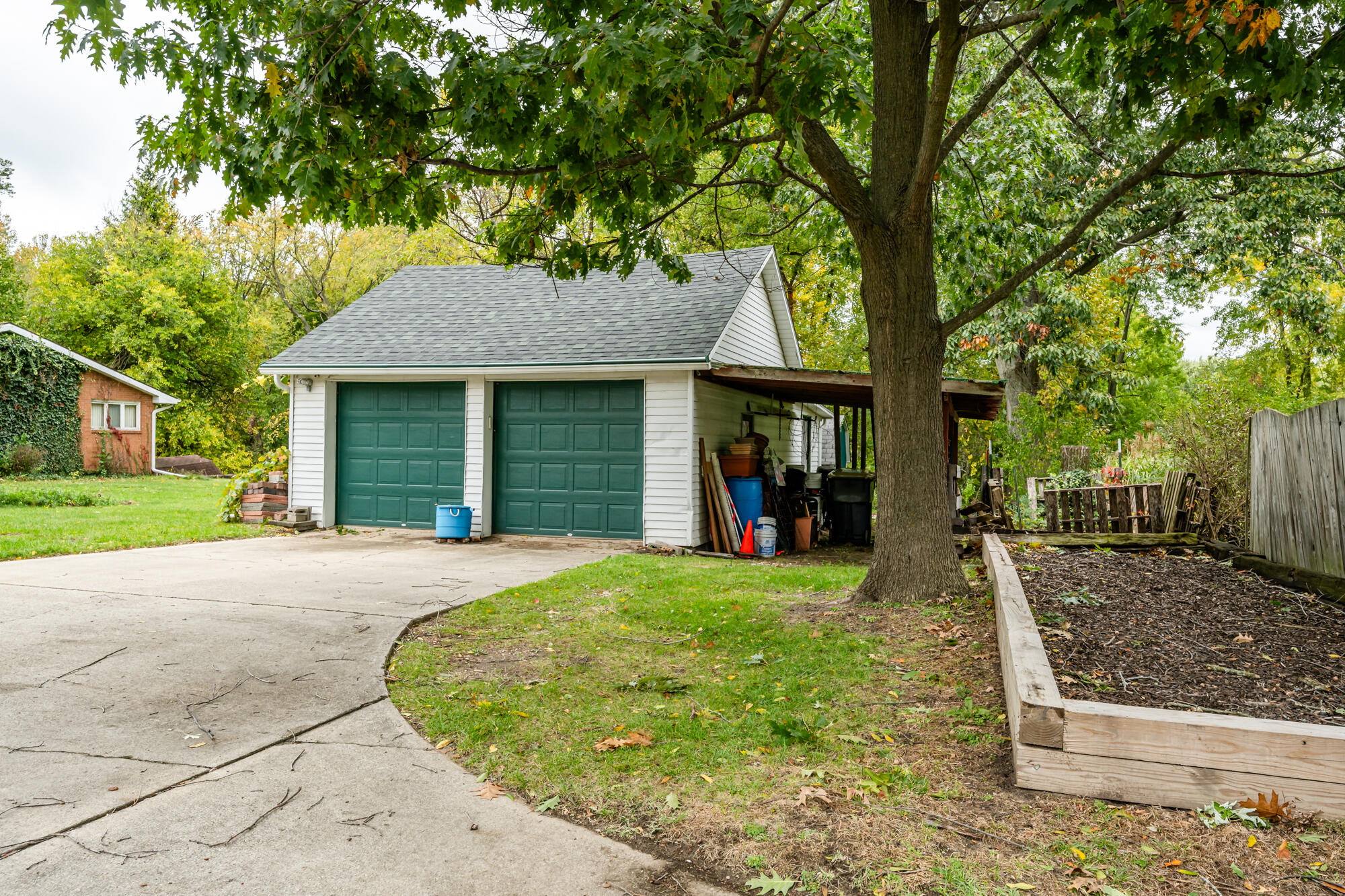 2481 W John Beers Road Stevensville MI 49127