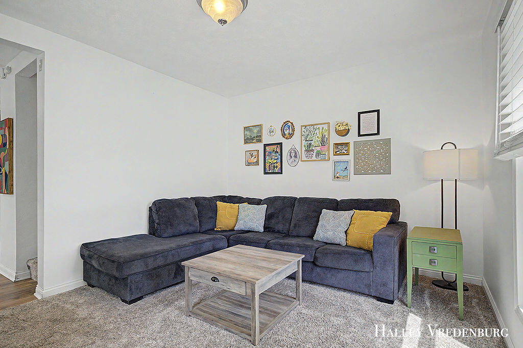 1323 Ashland Avenue NE Grand Rapids MI 49505