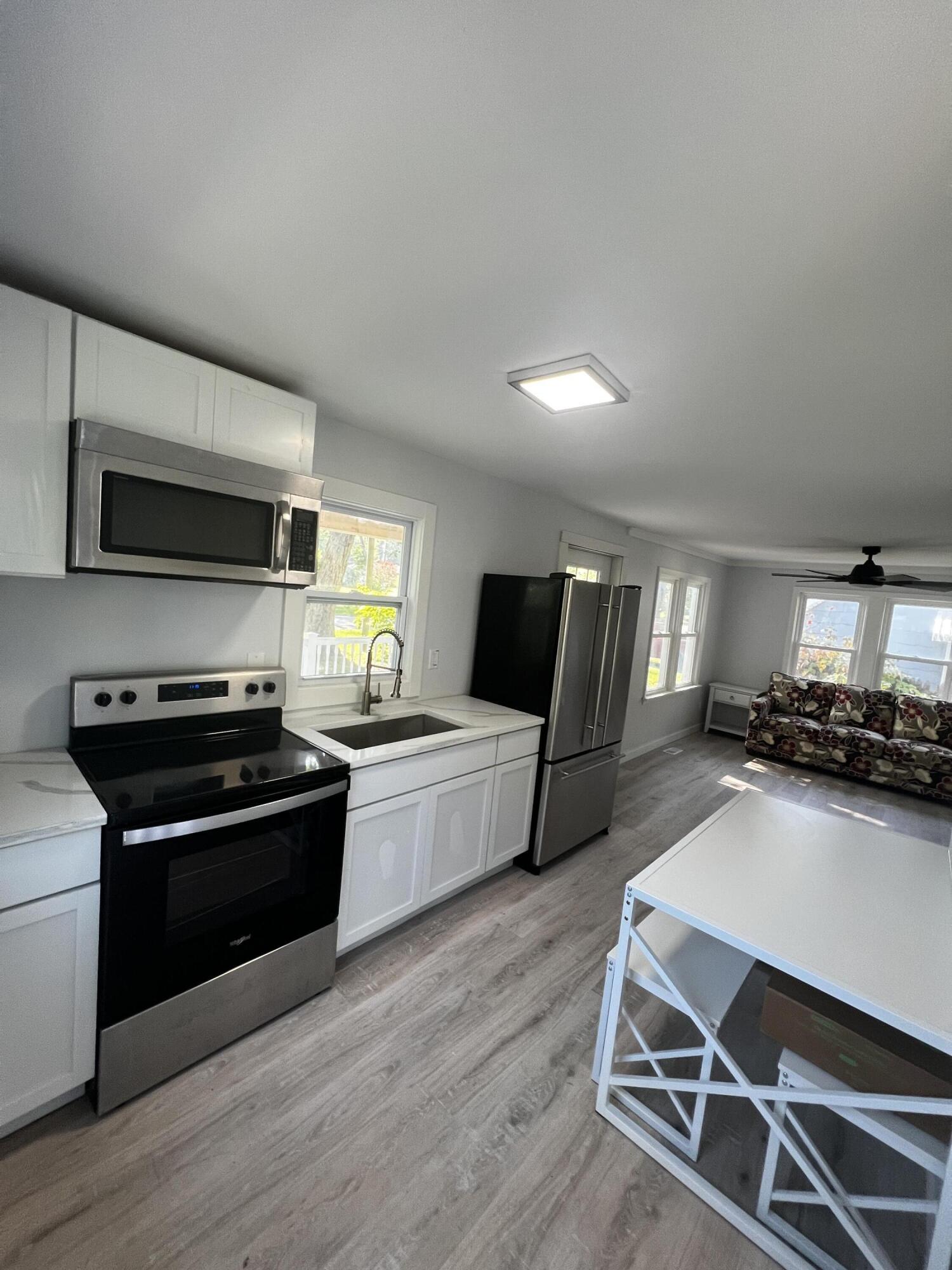 1277 Parkway Drive Benton Harbor MI 49022