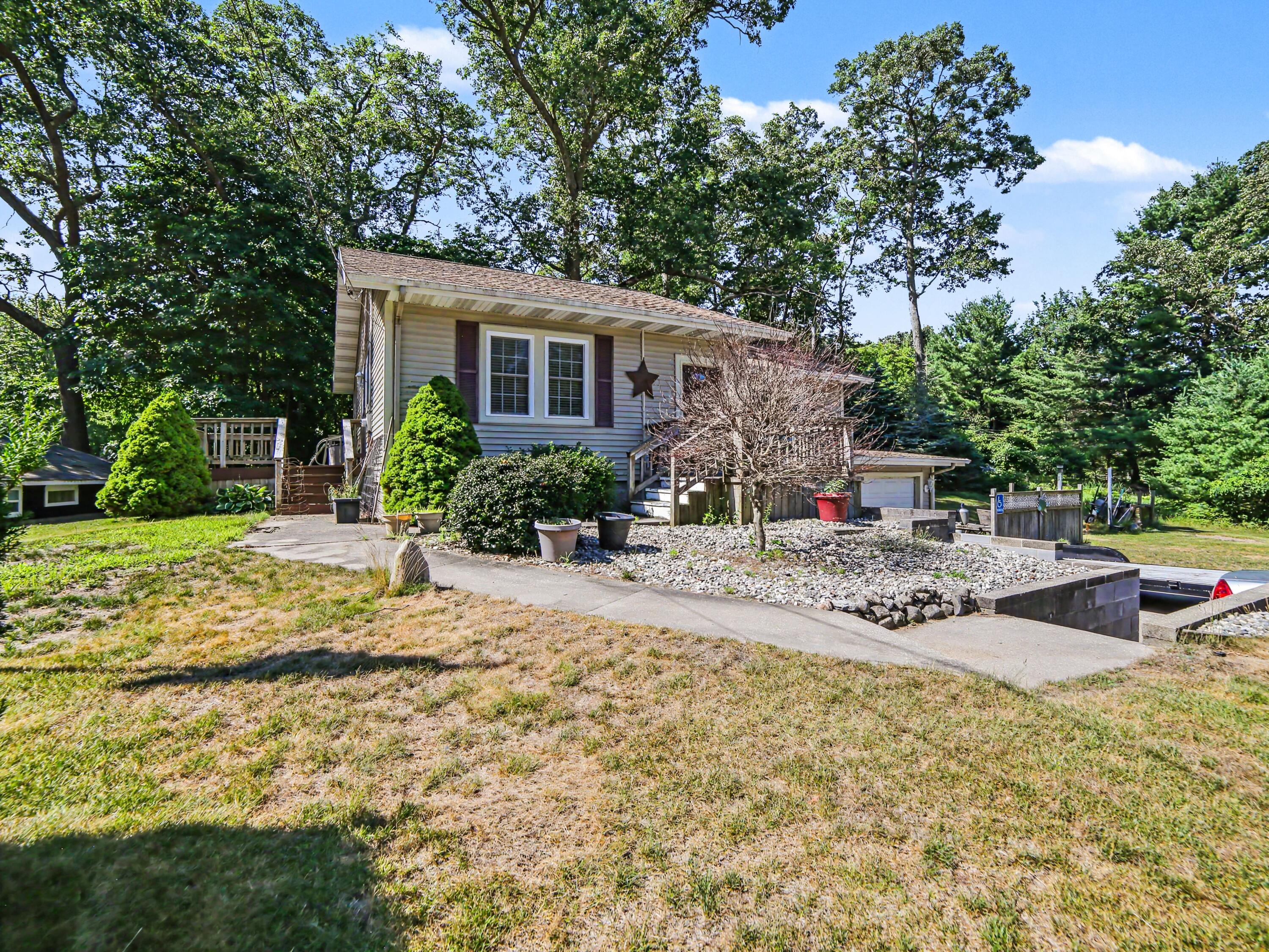 3551 Fenner Road Muskegon MI 49445