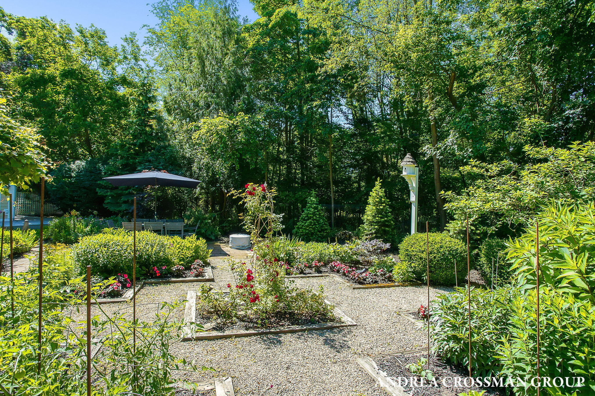 2075 Lakeshore Drive Fennville MI 49408