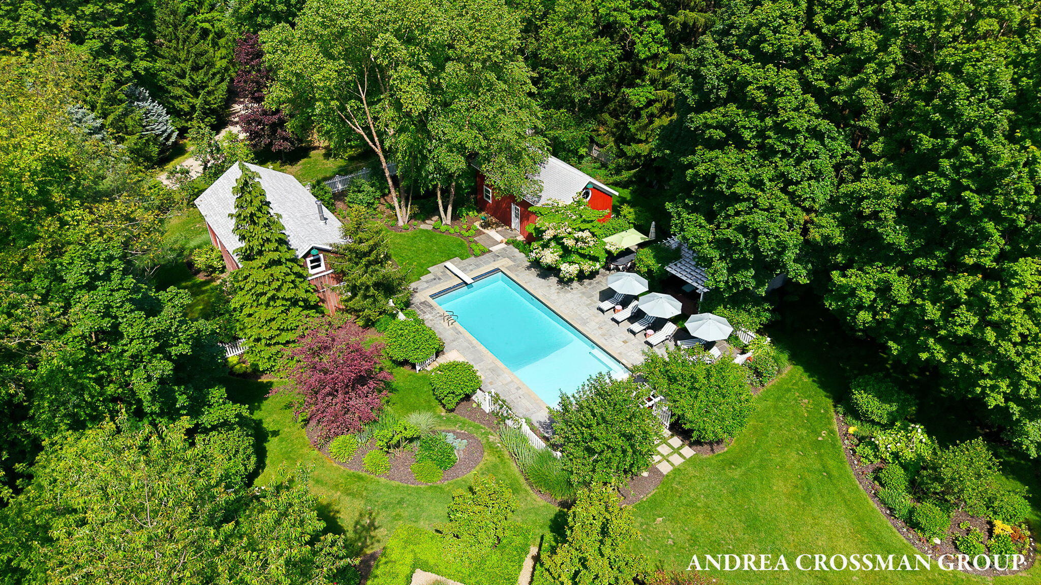 2075 Lakeshore Drive Fennville MI 49408