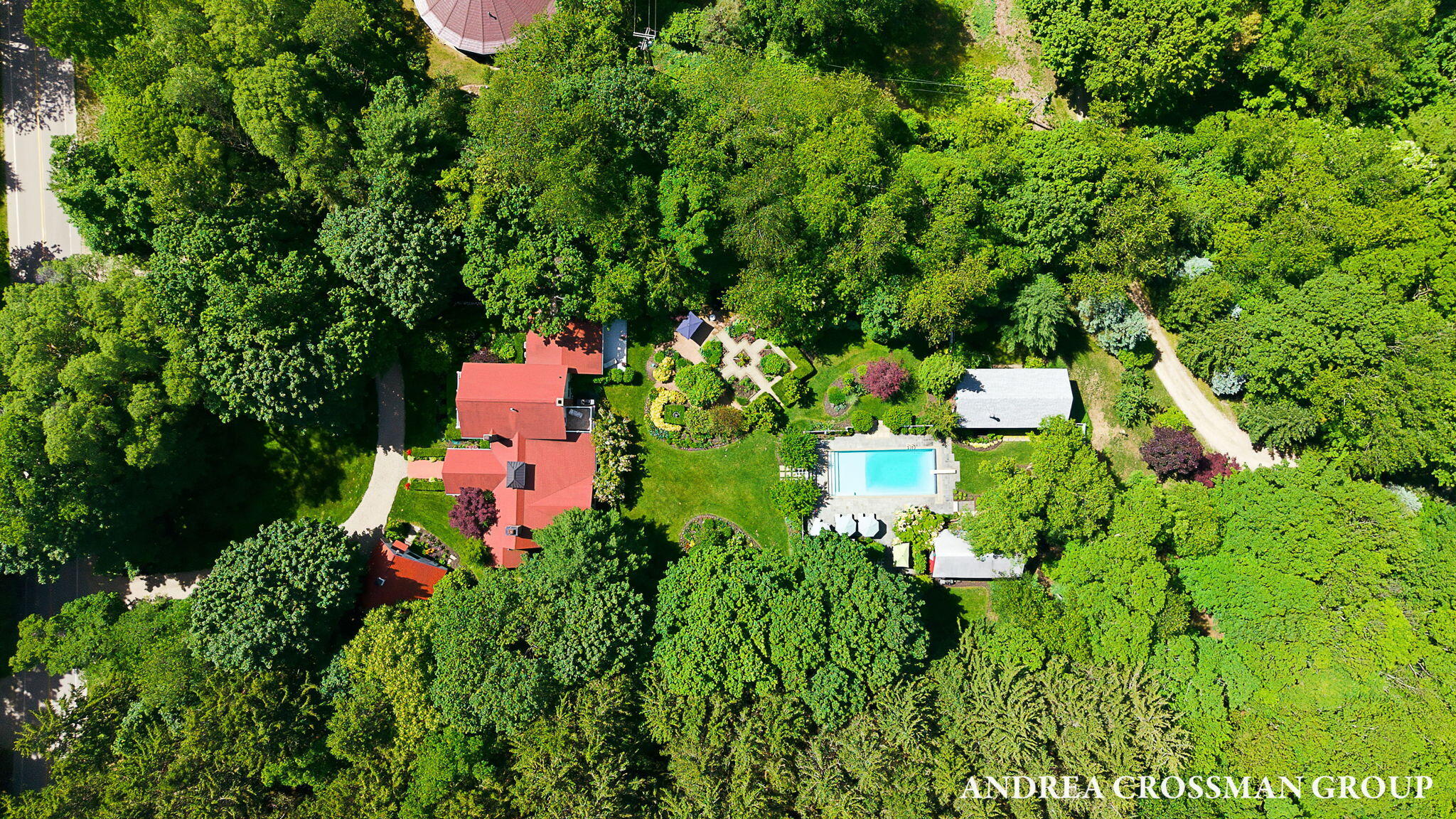 2075 Lakeshore Drive Fennville MI 49408