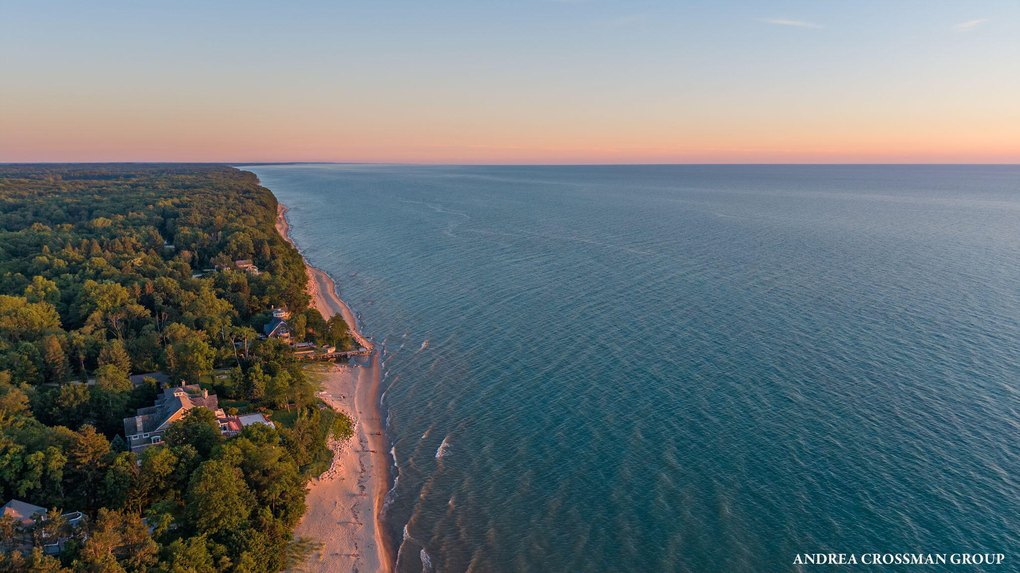 2075 Lakeshore Drive Fennville MI 49408