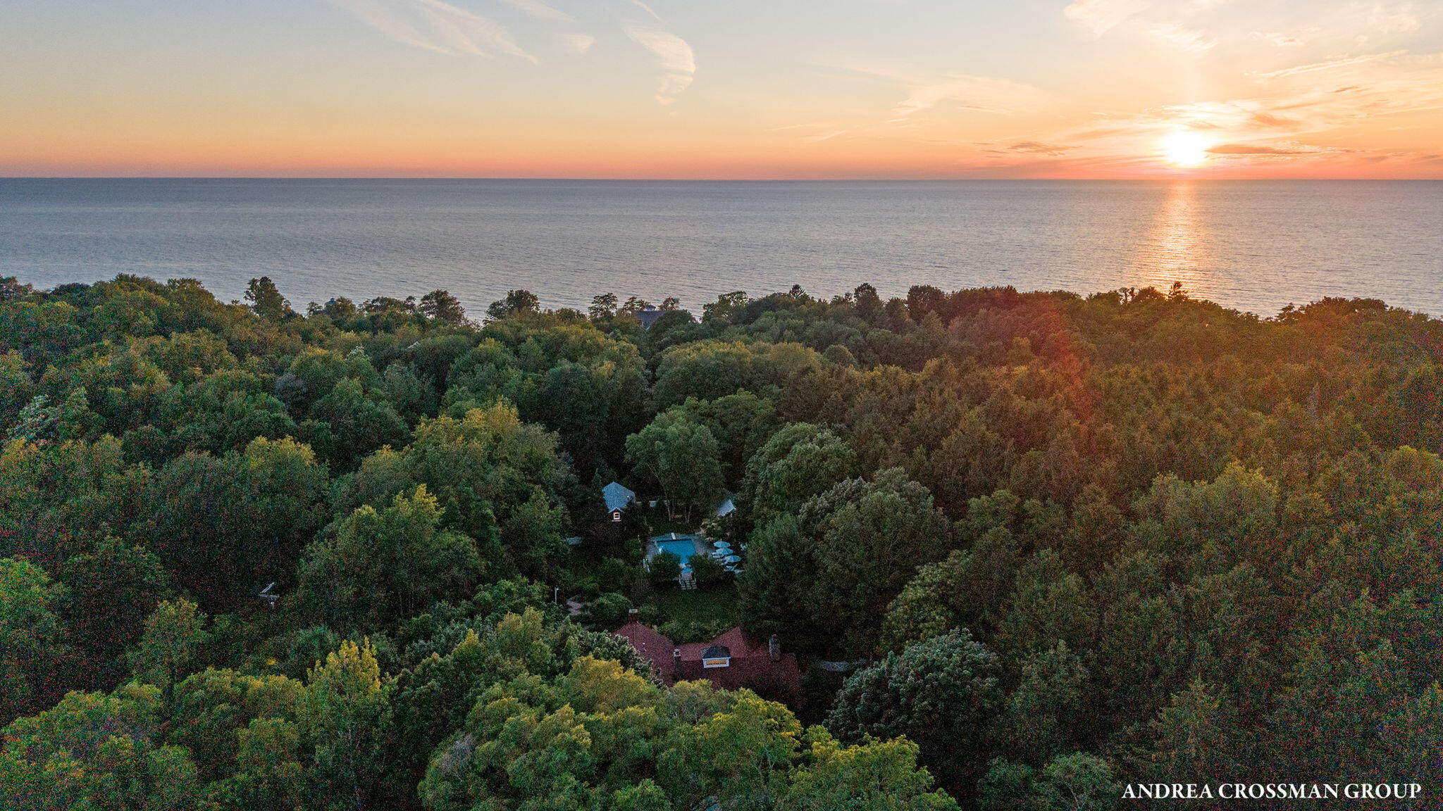 2075 Lakeshore Drive Fennville MI 49408