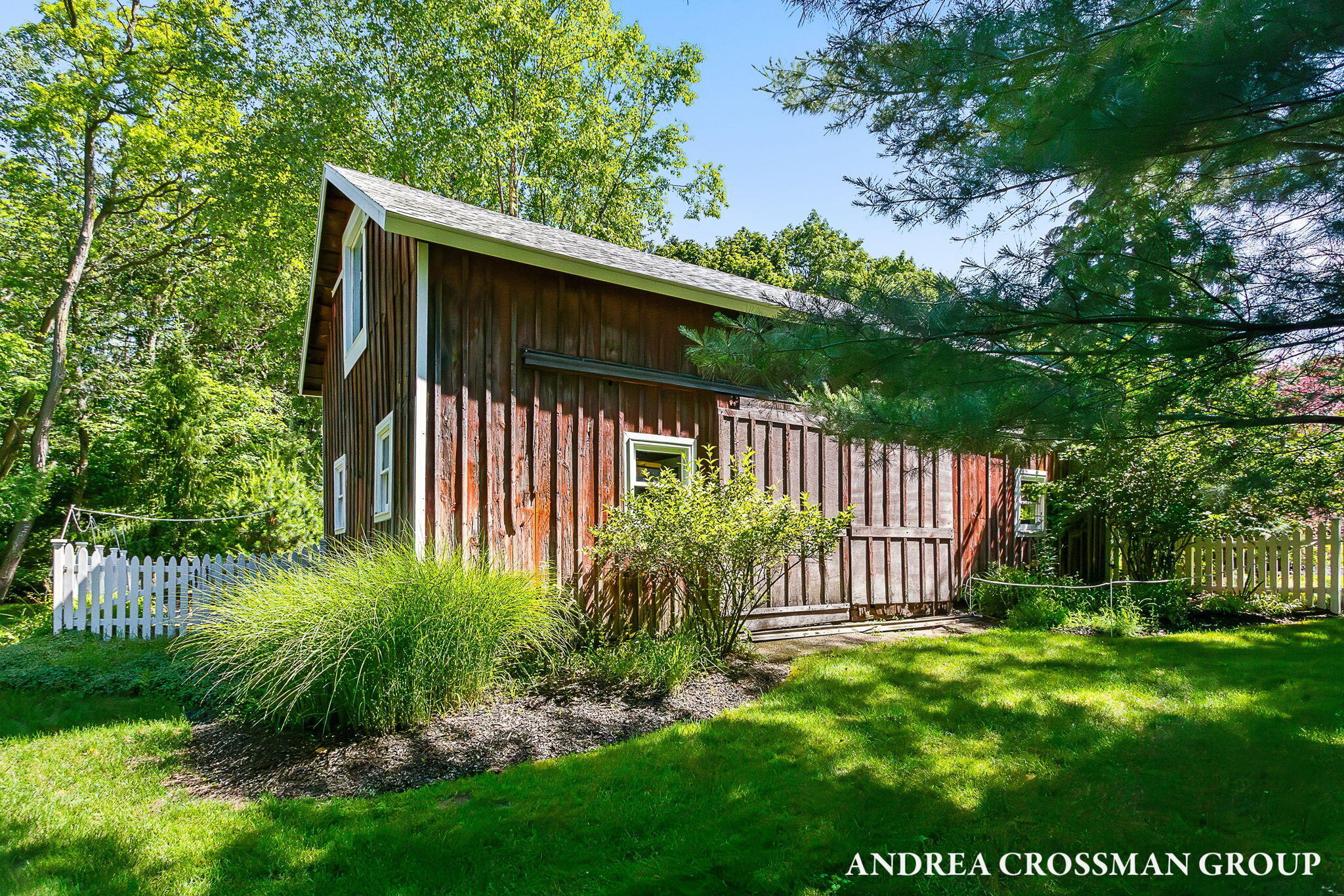 2075 Lakeshore Drive Fennville MI 49408