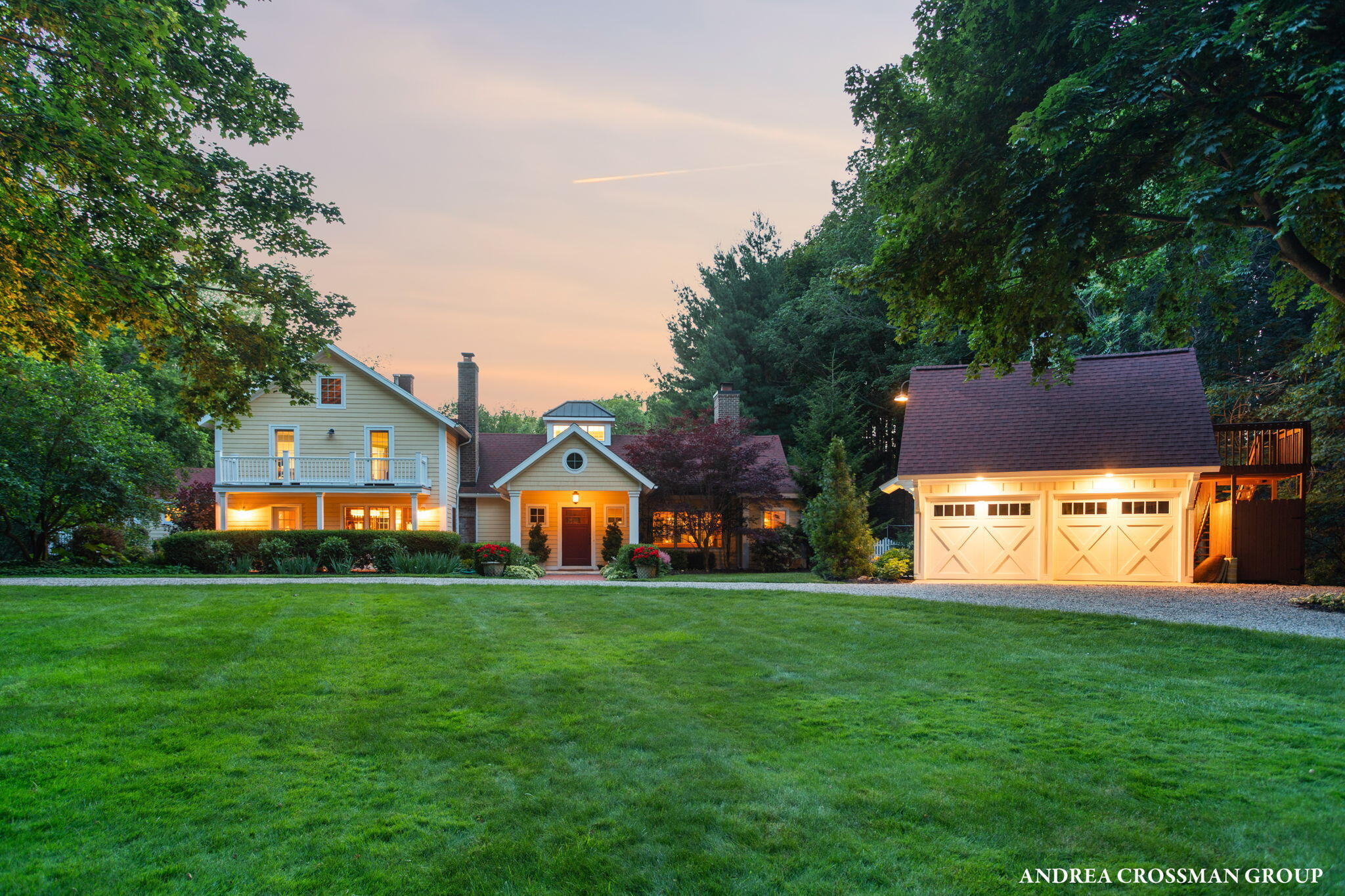 2075 Lakeshore Drive Fennville MI 49408