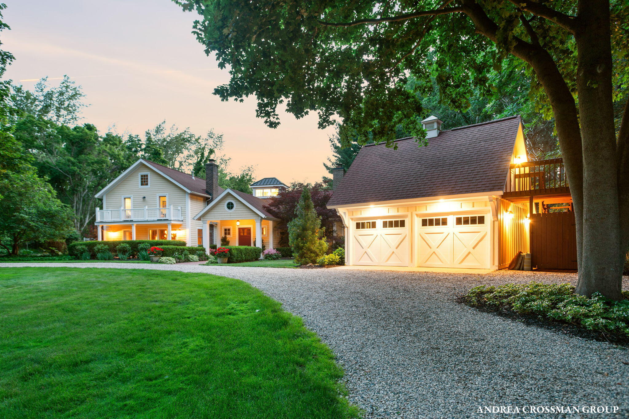 2075 Lakeshore Drive Fennville MI 49408