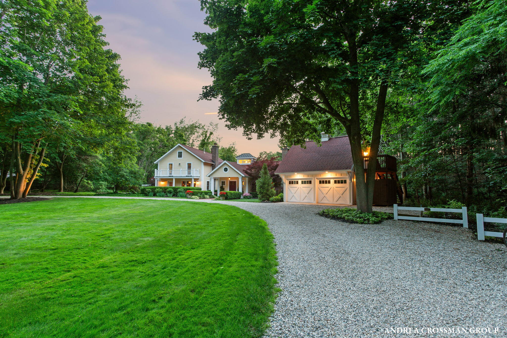 2075 Lakeshore Drive Fennville MI 49408