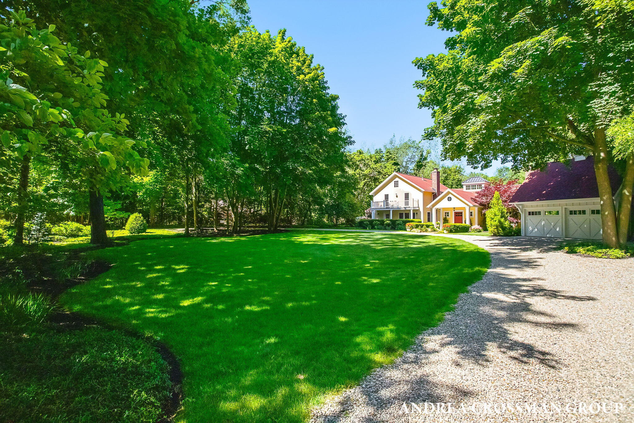 2075 Lakeshore Drive Fennville MI 49408