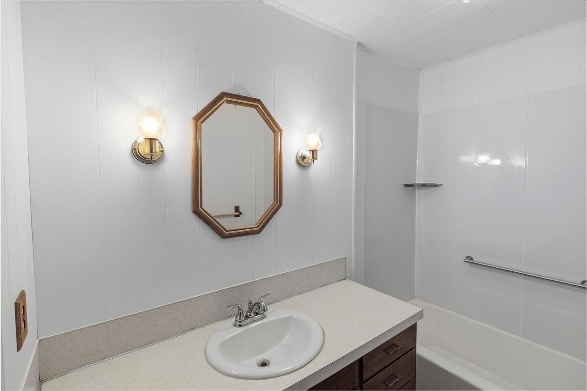 5218 Boylan Avenue Kalamazoo MI 49004